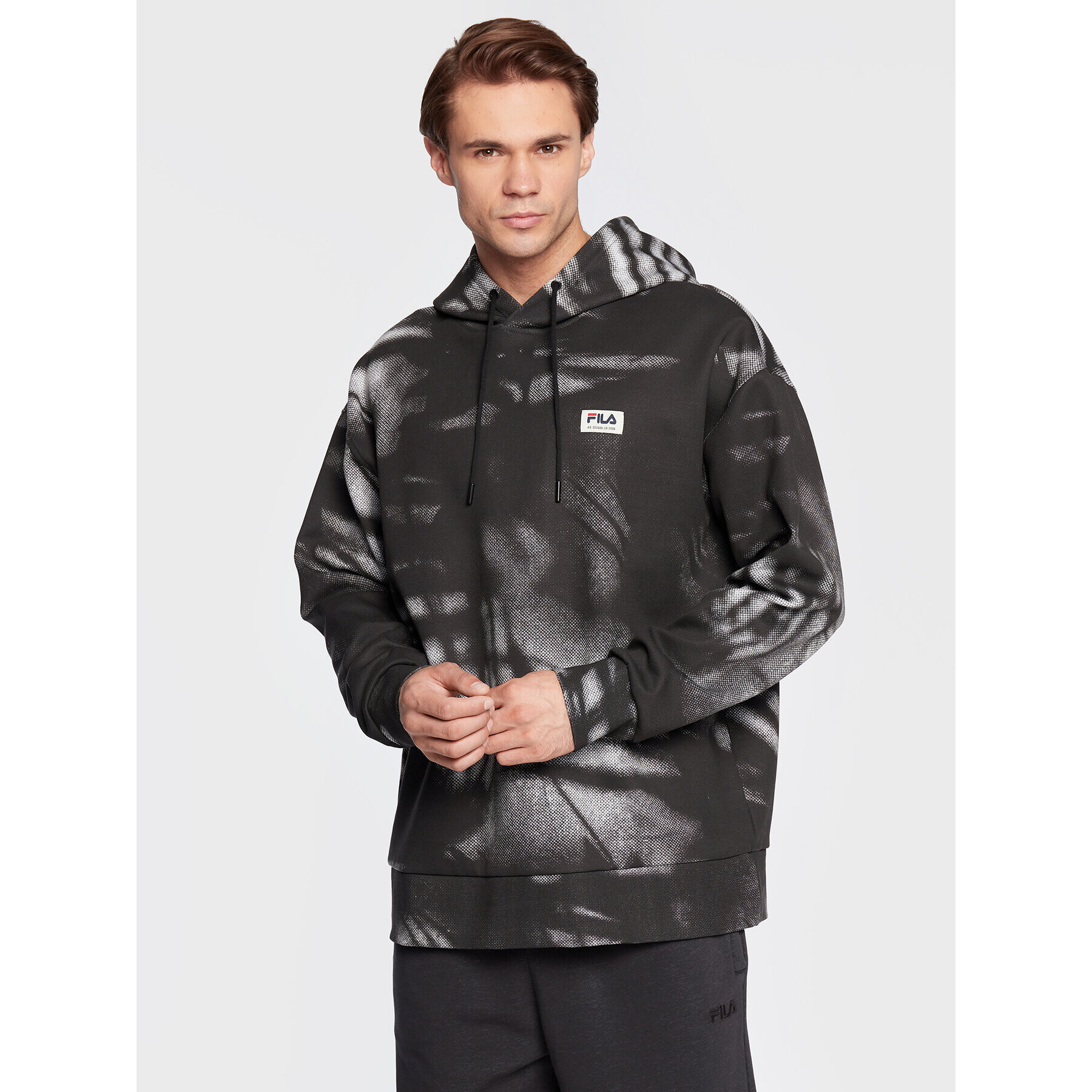 Fila Суитшърт Turnhout FAM0152 Черен Oversize - Pepit.bg