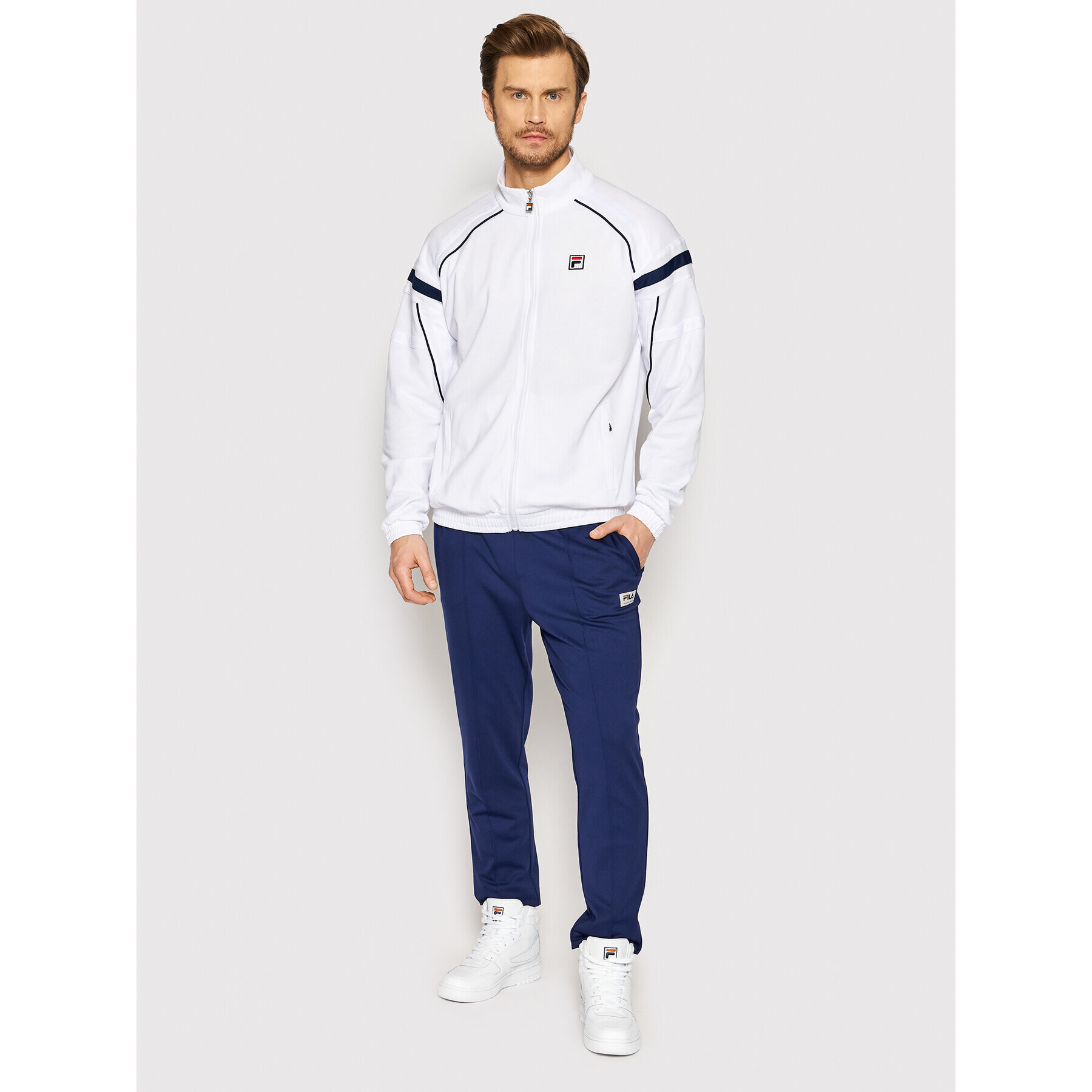 Fila Суитшърт Zvolen FAM0086 Бял Regular Fit - Pepit.bg