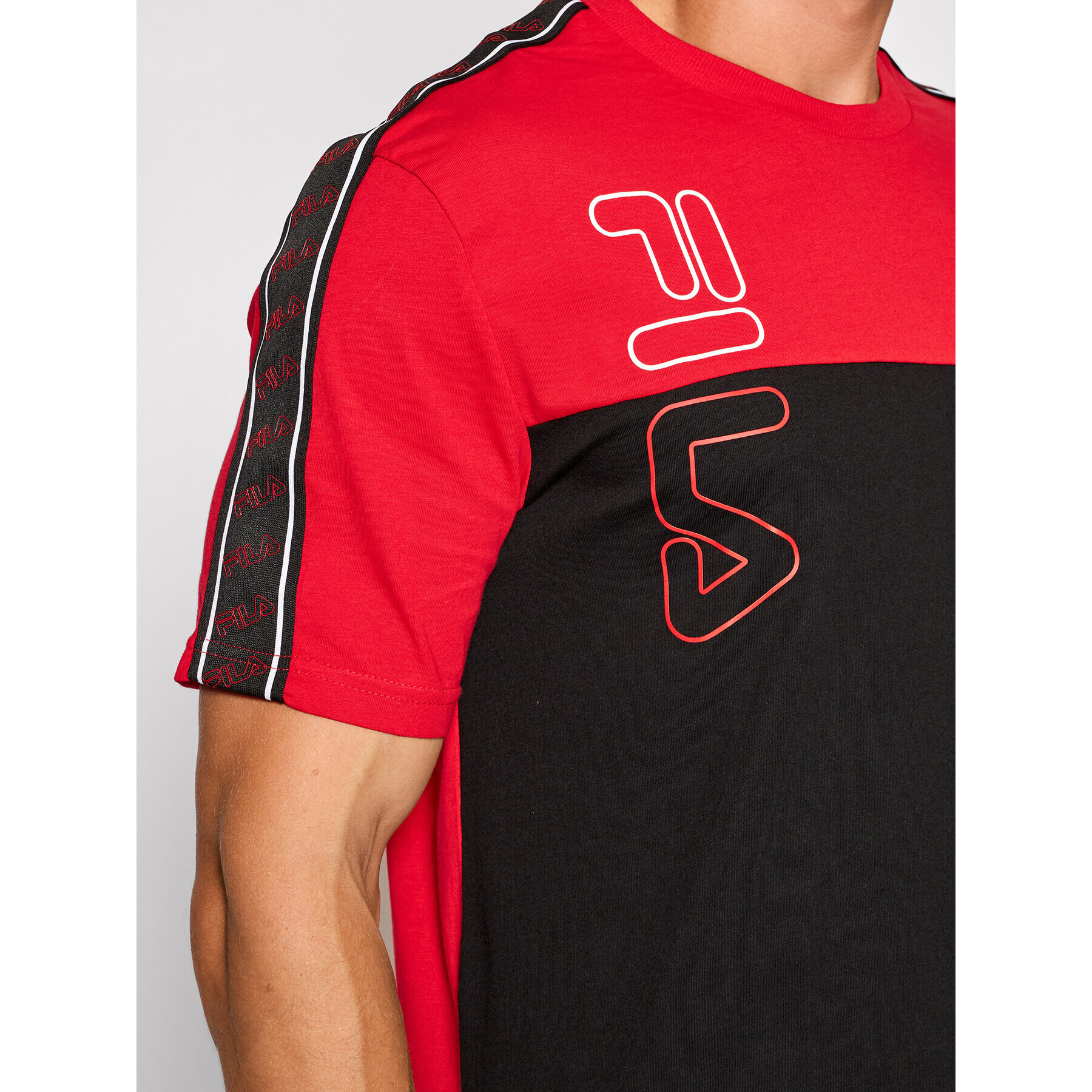 Fila Тишърт Ojas 683481 Червен Regular Fit - Pepit.bg