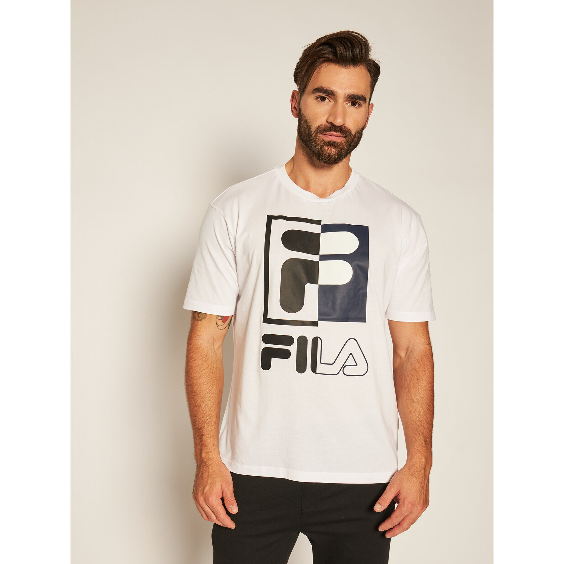 Fila Тишърт Saku 687475 Бял Regular Fit - Pepit.bg