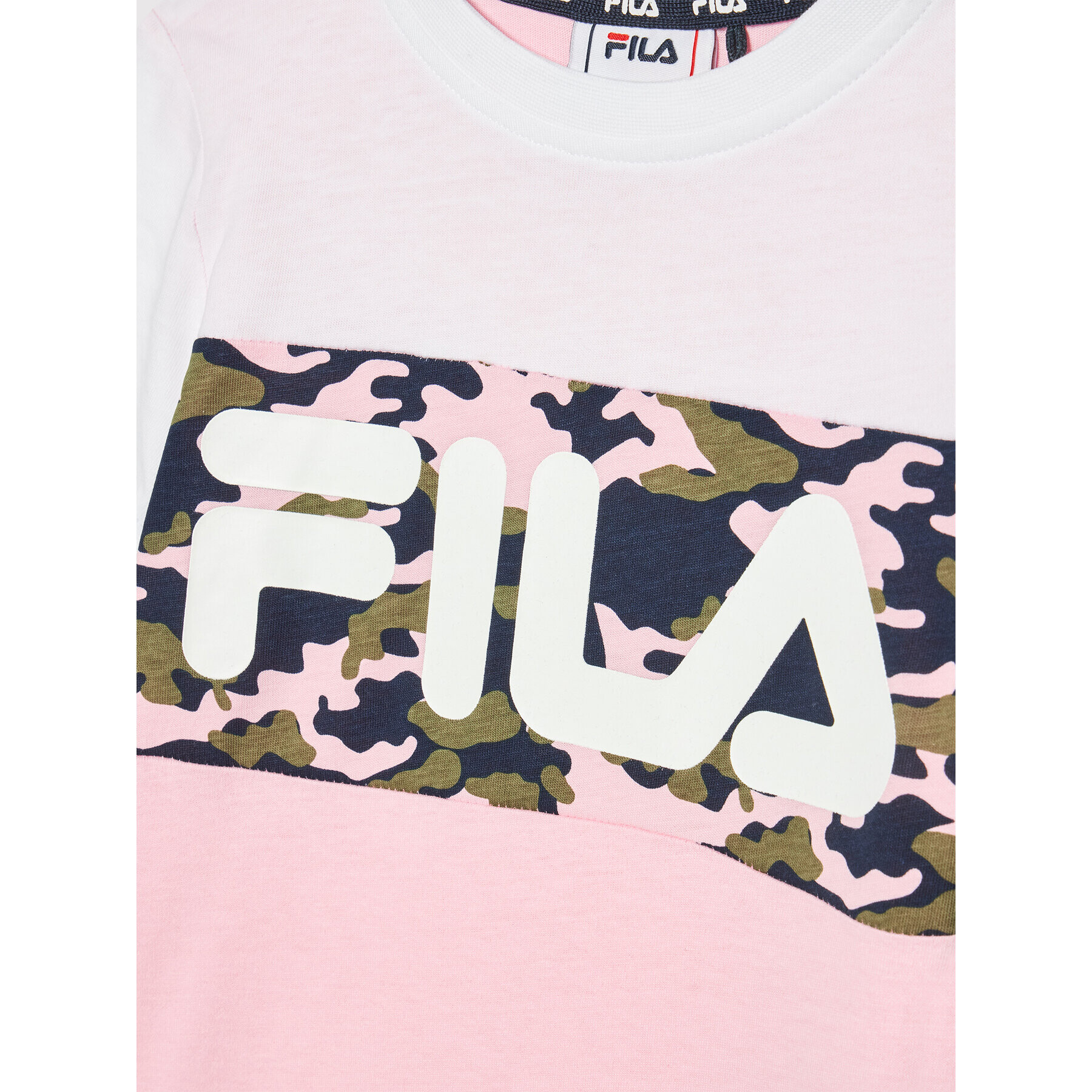 Fila Тишърт Thea Aop 689074 Розов Regular Fit - Pepit.bg