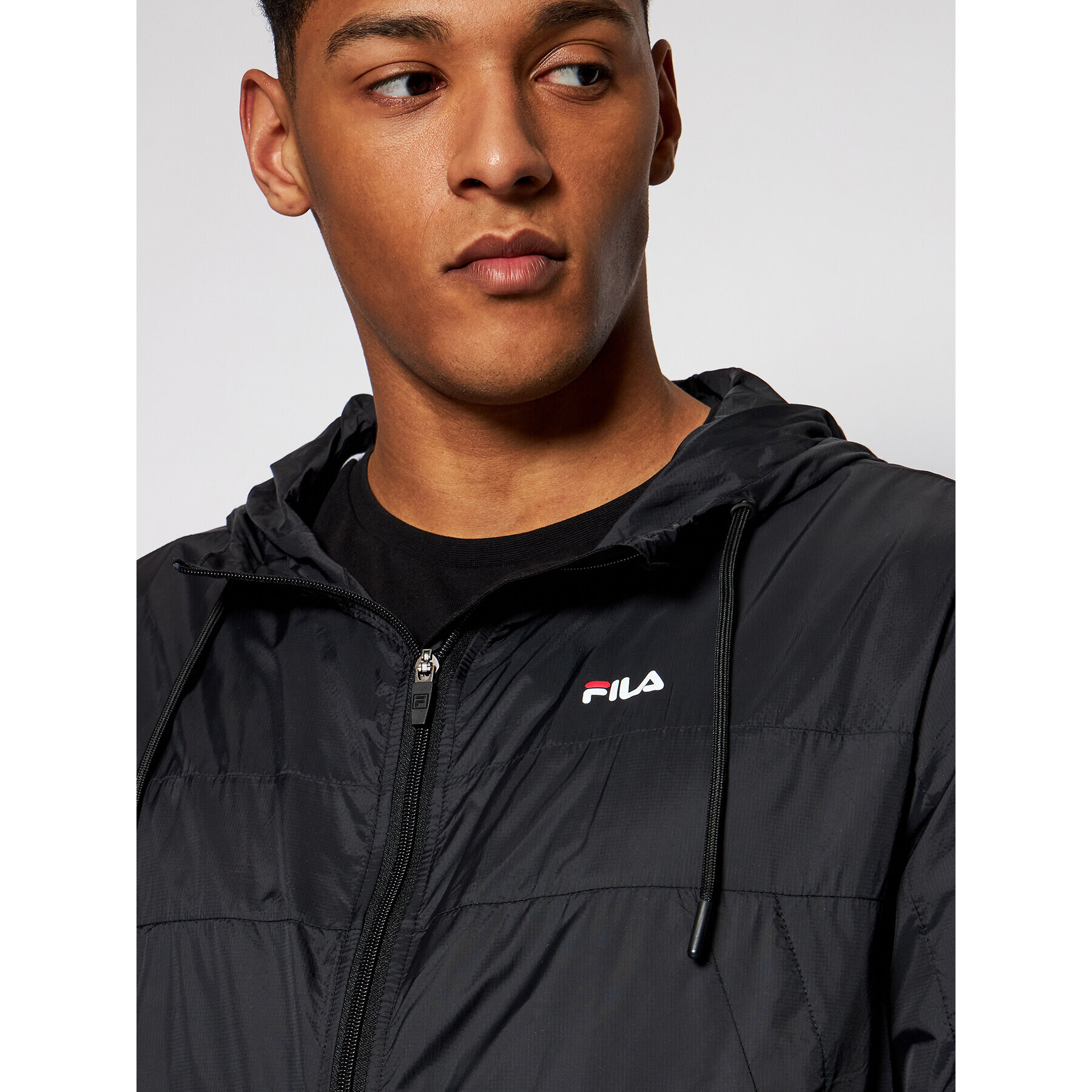 Fila Ветровка Eracio 688443 Черен Regular Fit - Pepit.bg