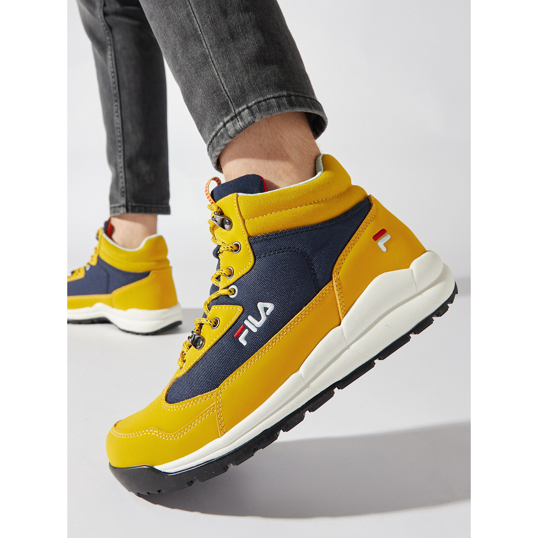 Fila Зимни обувки Alpha FFM0168.20010 Жълт - Pepit.bg