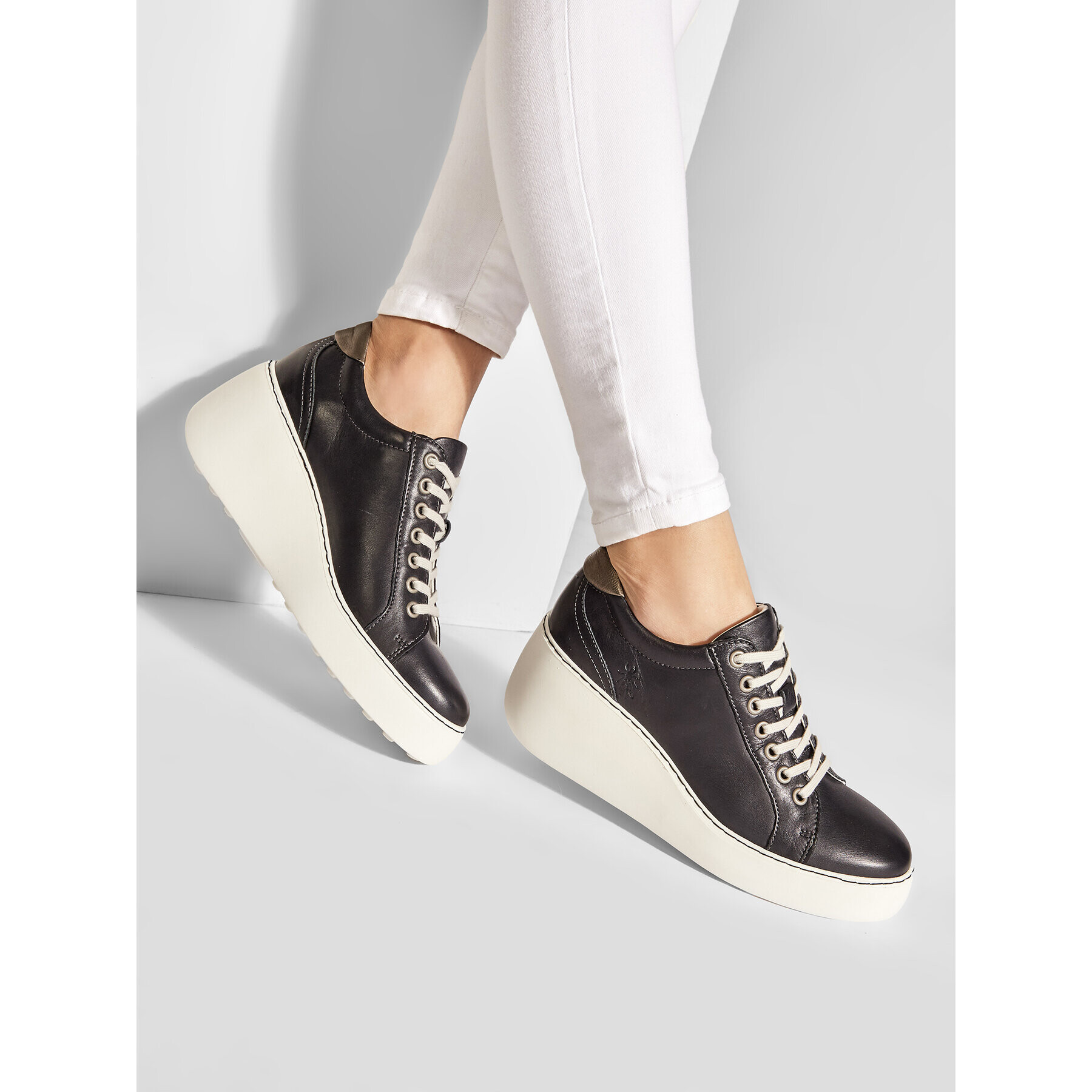 Fly London Обувки Dilefly P601450000 Черен - Pepit.bg