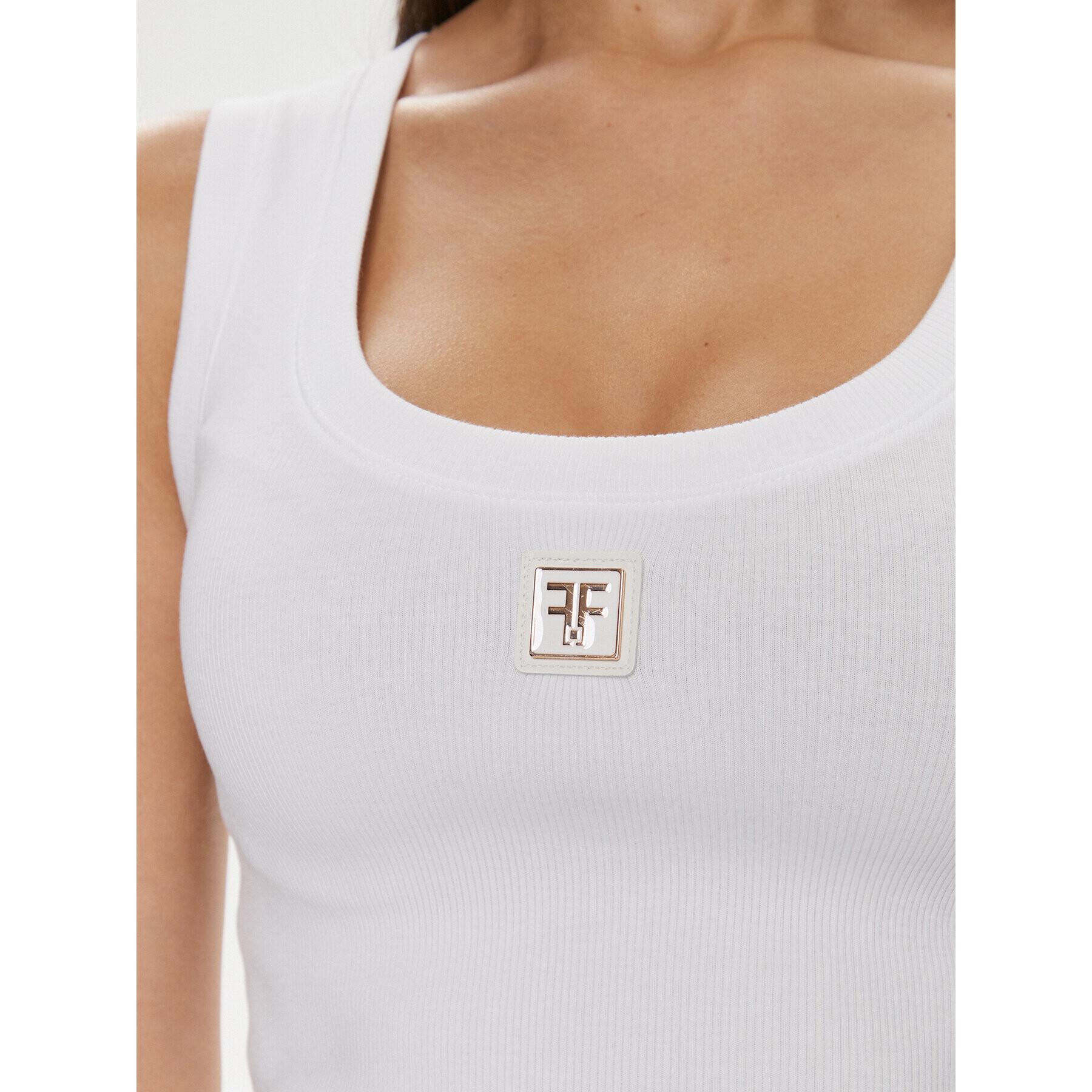 Fracomina топ FP24ST2001J464N5 Бял Regular Fit - Pepit.bg