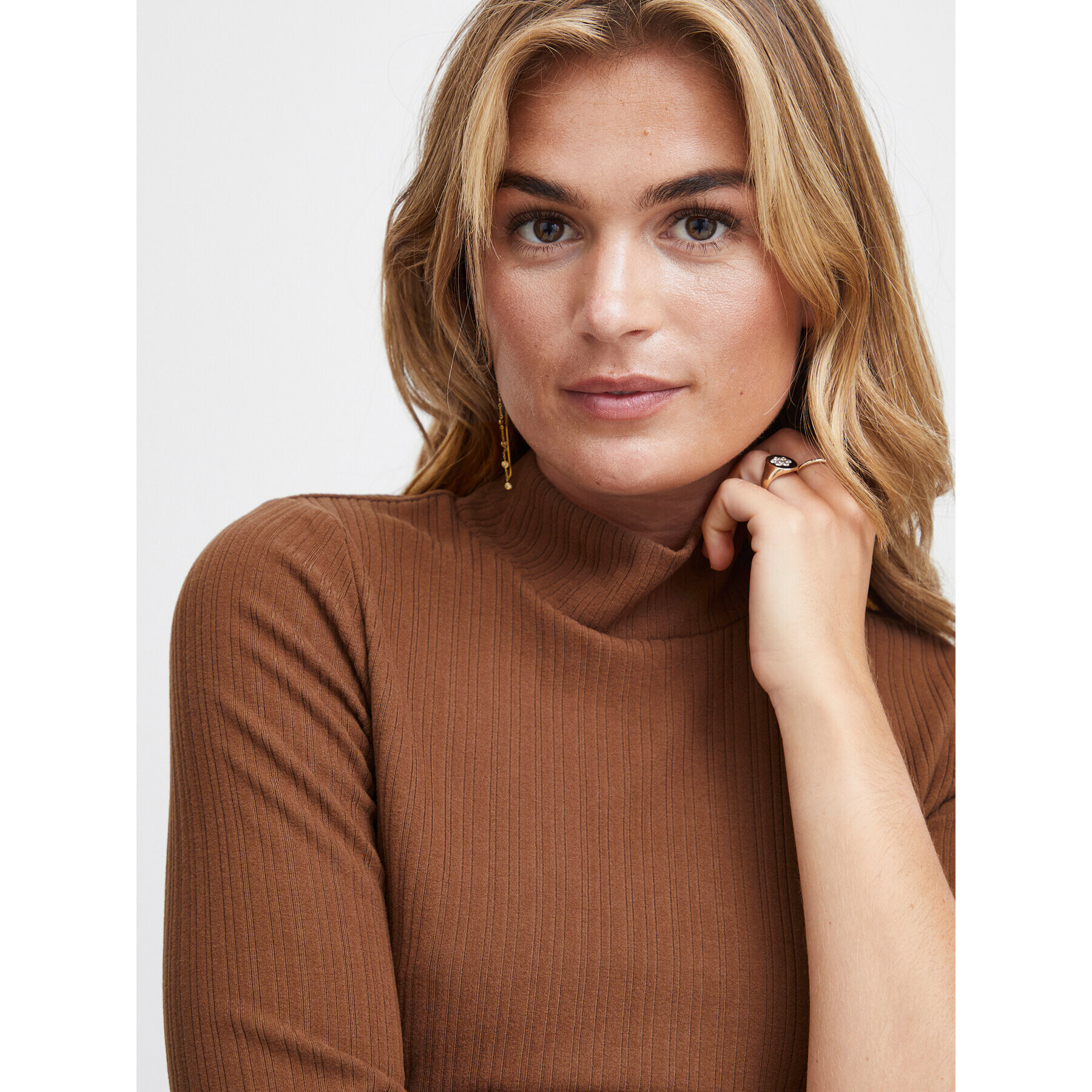 Fransa Блуза 20612503 Кафяв Regular Fit - Pepit.bg