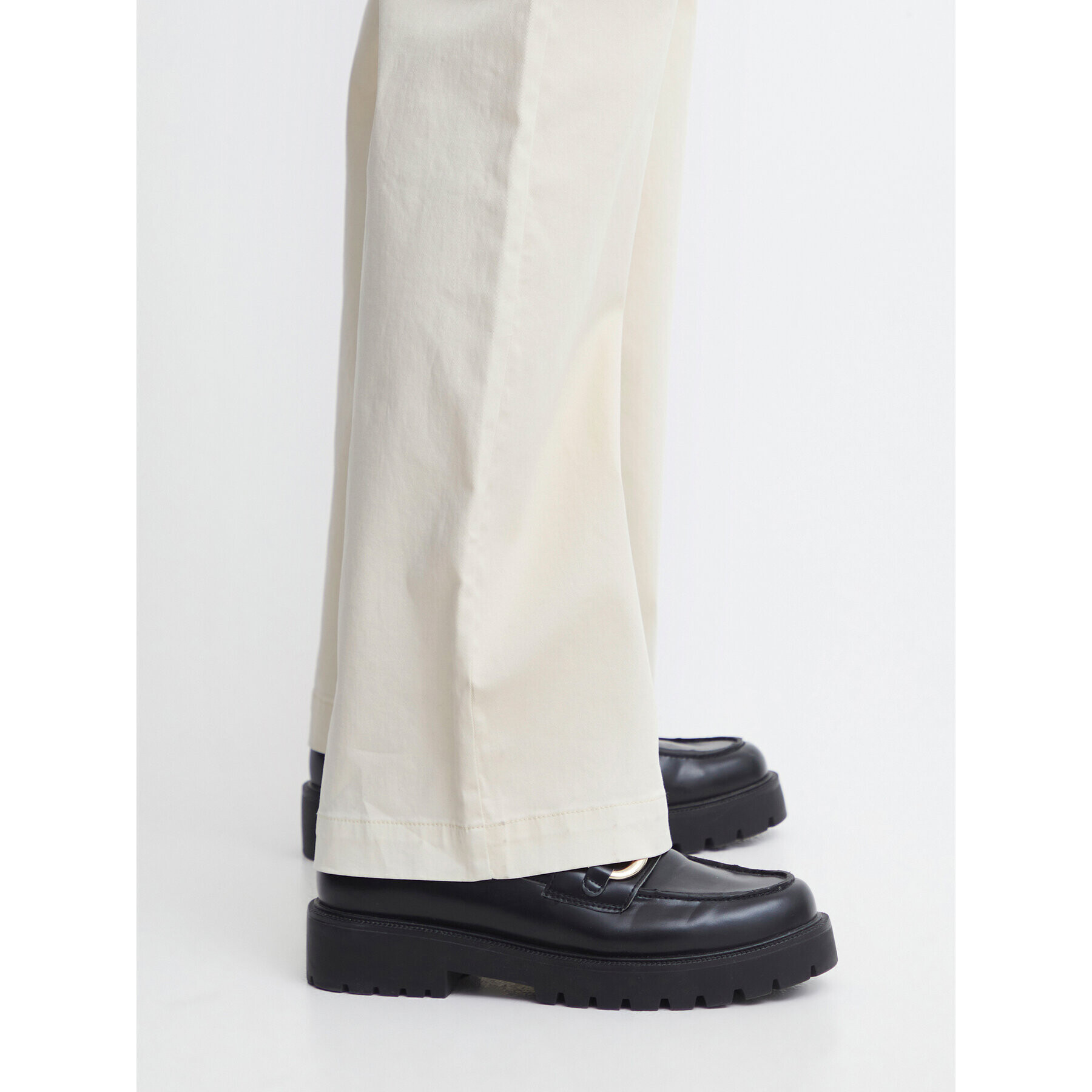 Fransa Дънки 20611759 Екрю Relaxed Fit - Pepit.bg
