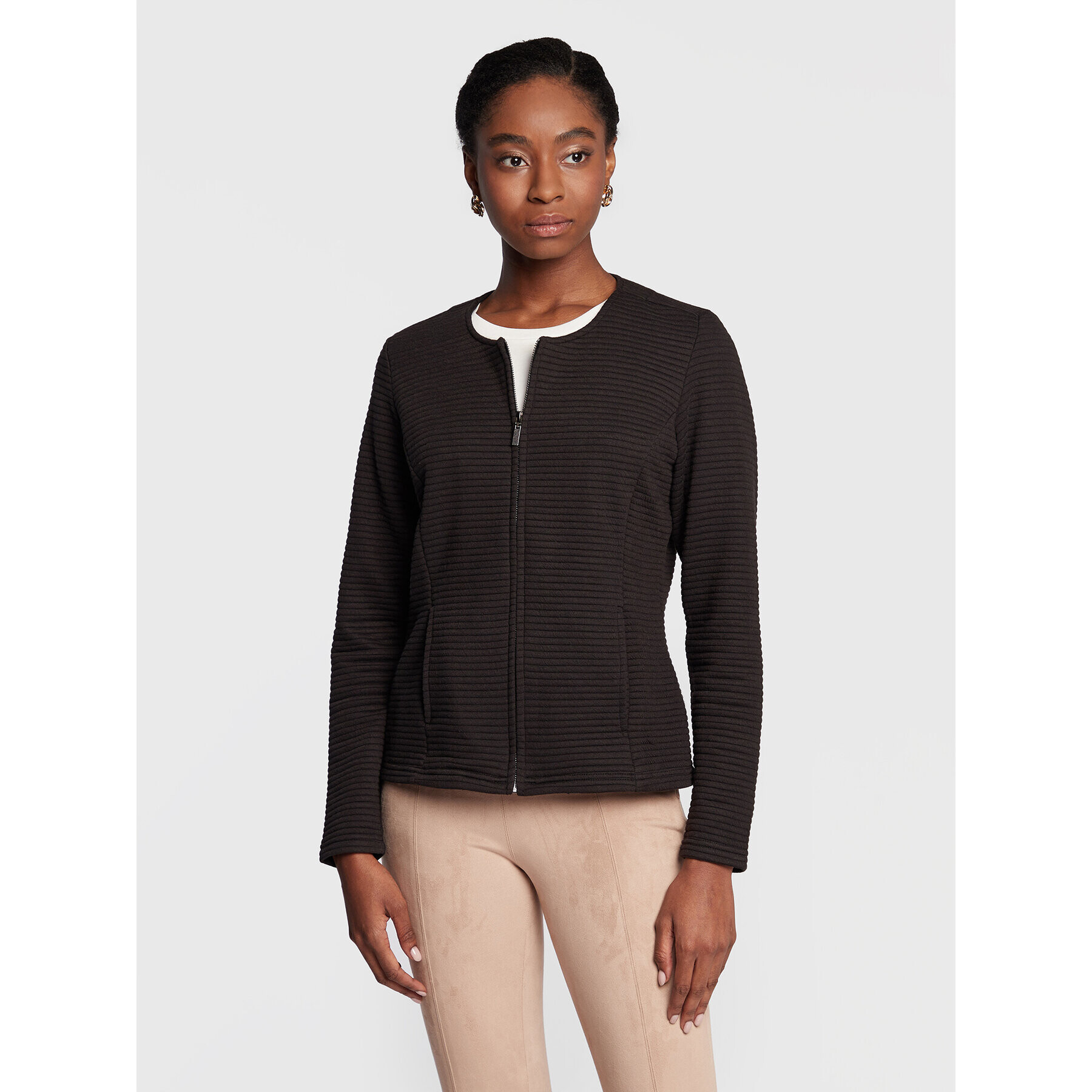Fransa Суитшърт Cardi 20610999 Черен Regular Fit - Pepit.bg