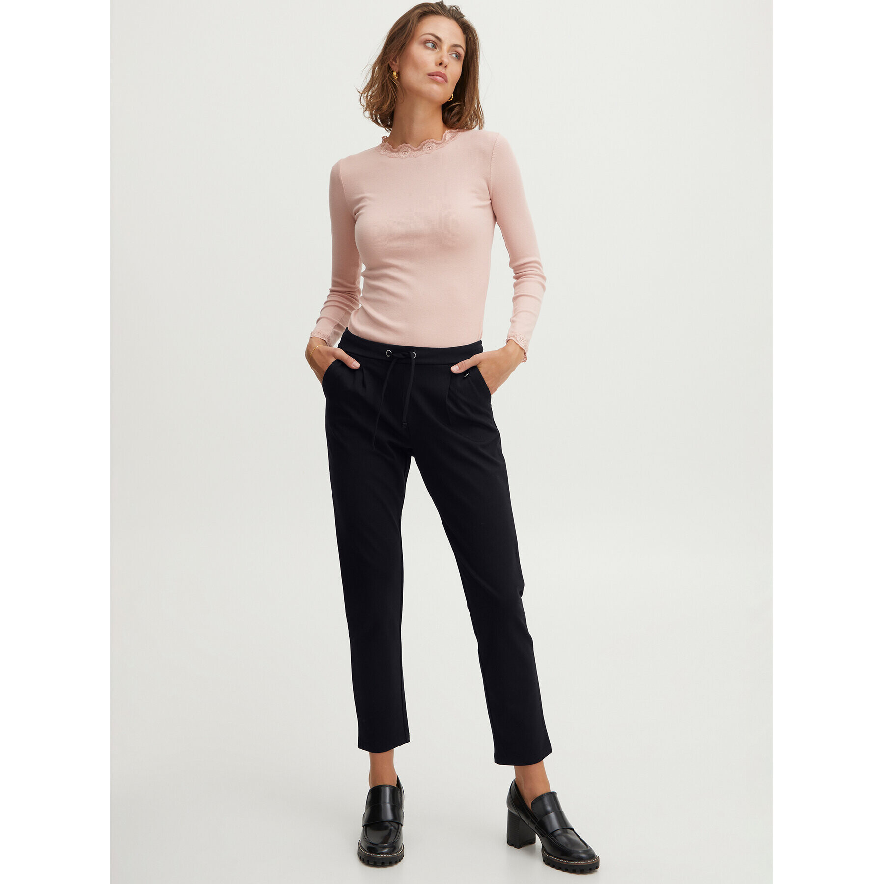 Fransa Текстилни панталони 20605622 Черен Regular Fit - Pepit.bg
