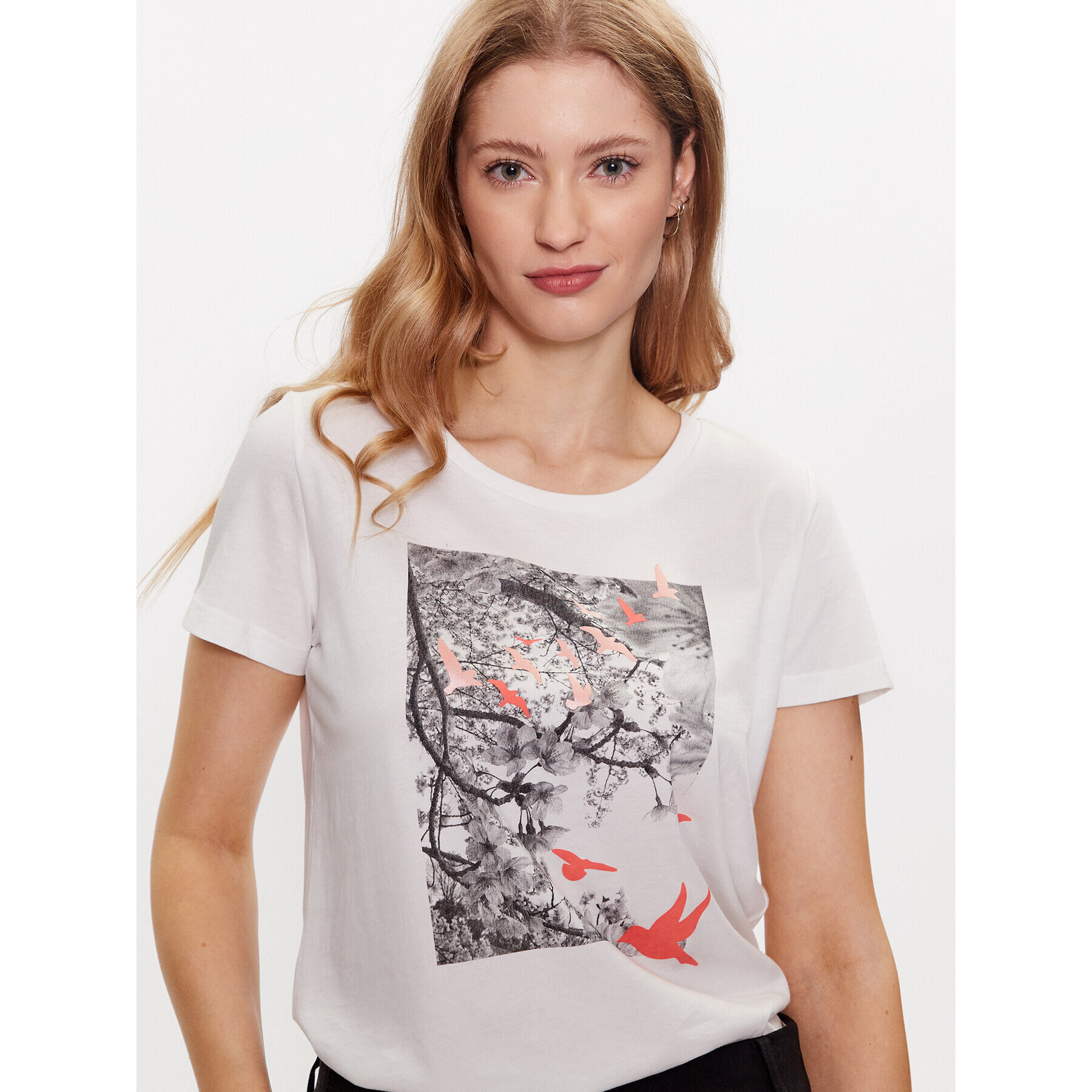 Fransa Тишърт 20611872 Бял Regular Fit - Pepit.bg