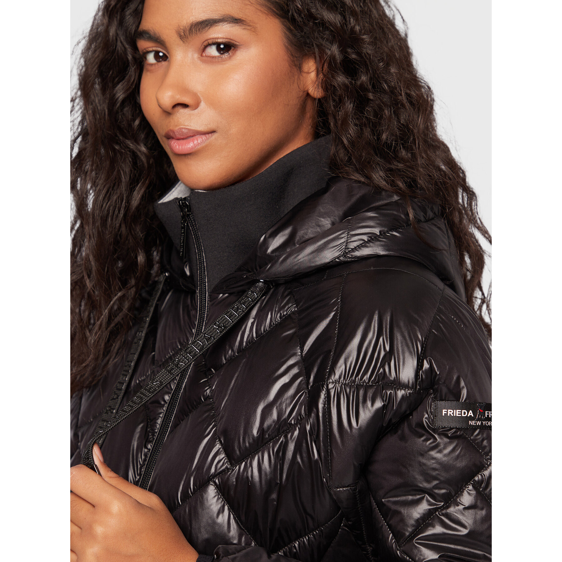 Frieda & Freddies Пухено яке 8720 Черен Regular Fit - Pepit.bg