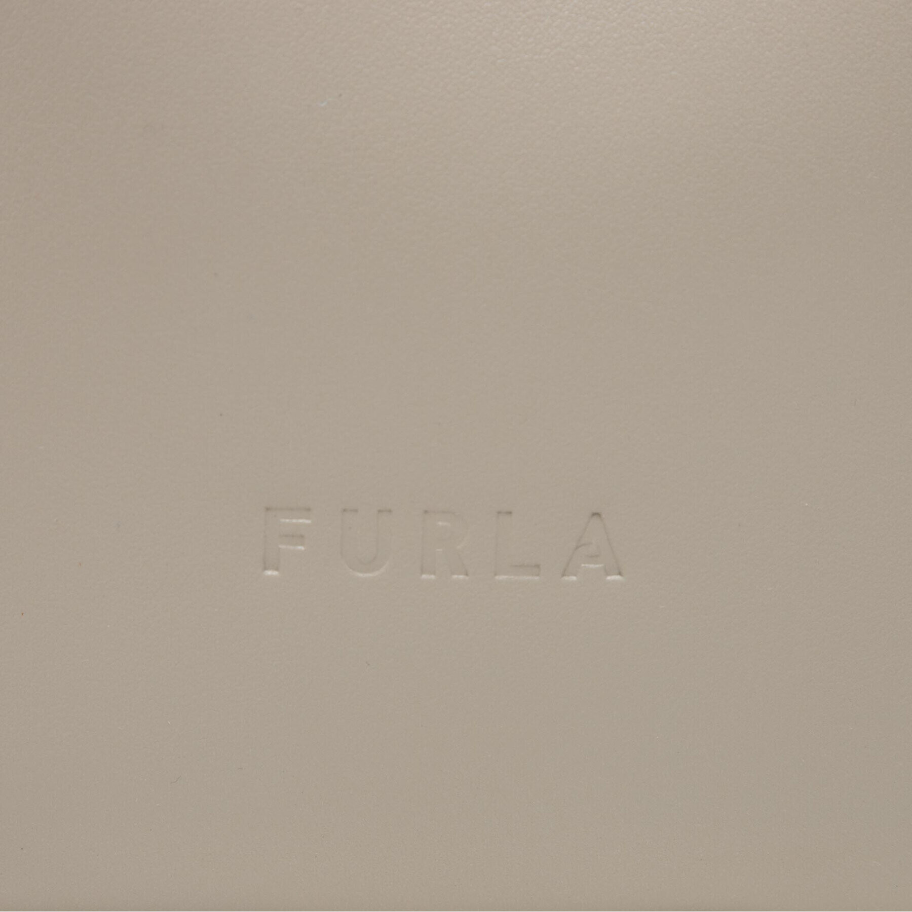 Furla Дамска чанта Mastella WB00353-BX0053-M7Y00-1-007-20-RO-B Сив - Pepit.bg