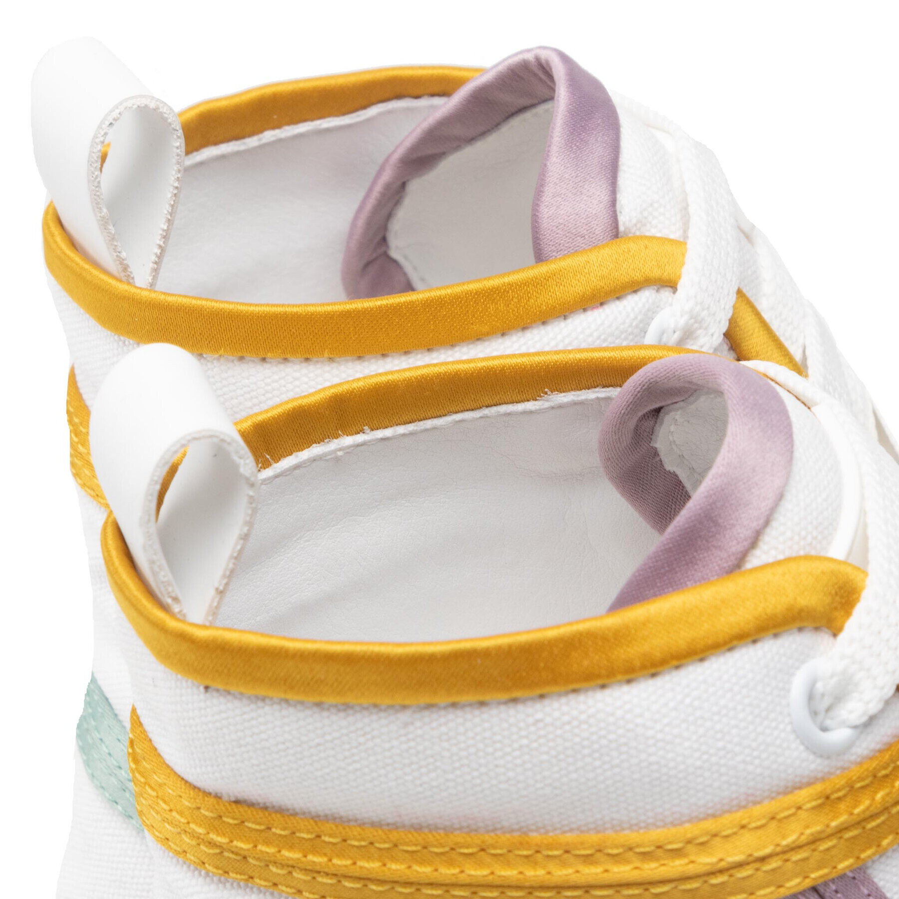 Furla Кецове Binding YE24FBD-BX0776-1184S-1-20-AL Бял - Pepit.bg