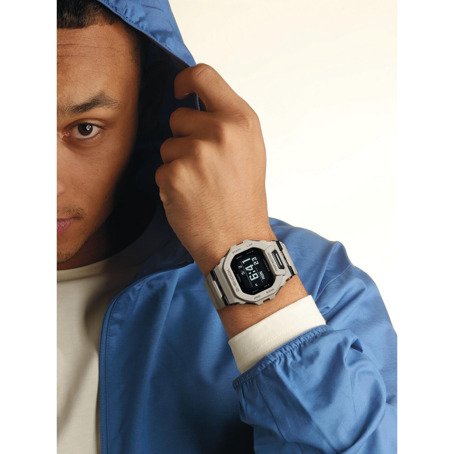 G-Shock Часовник GBD-200UU-9ER Бял - Pepit.bg