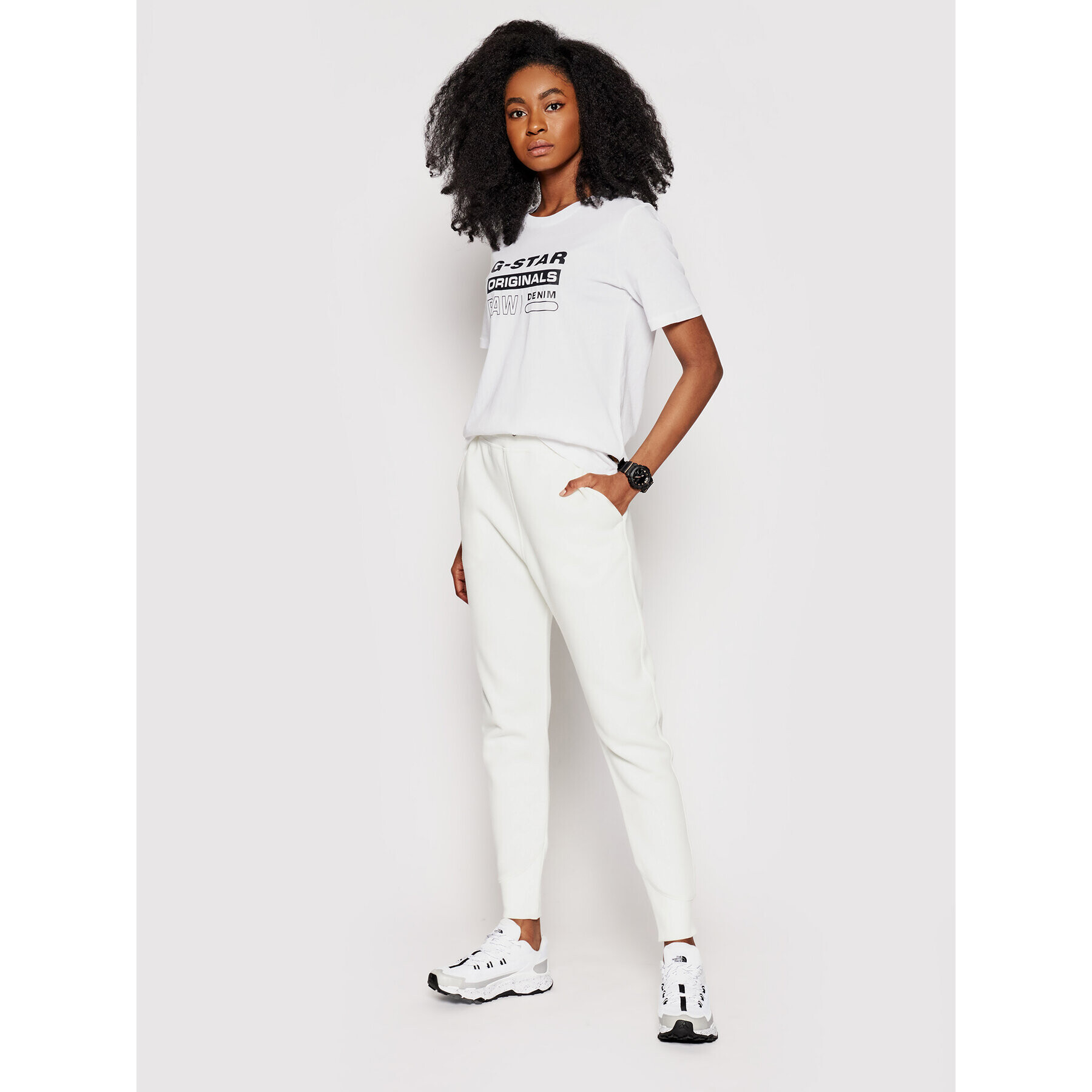 G-Star Raw Долнище анцуг Pacior D20761-C235-111 Бял Regular Fit - Pepit.bg