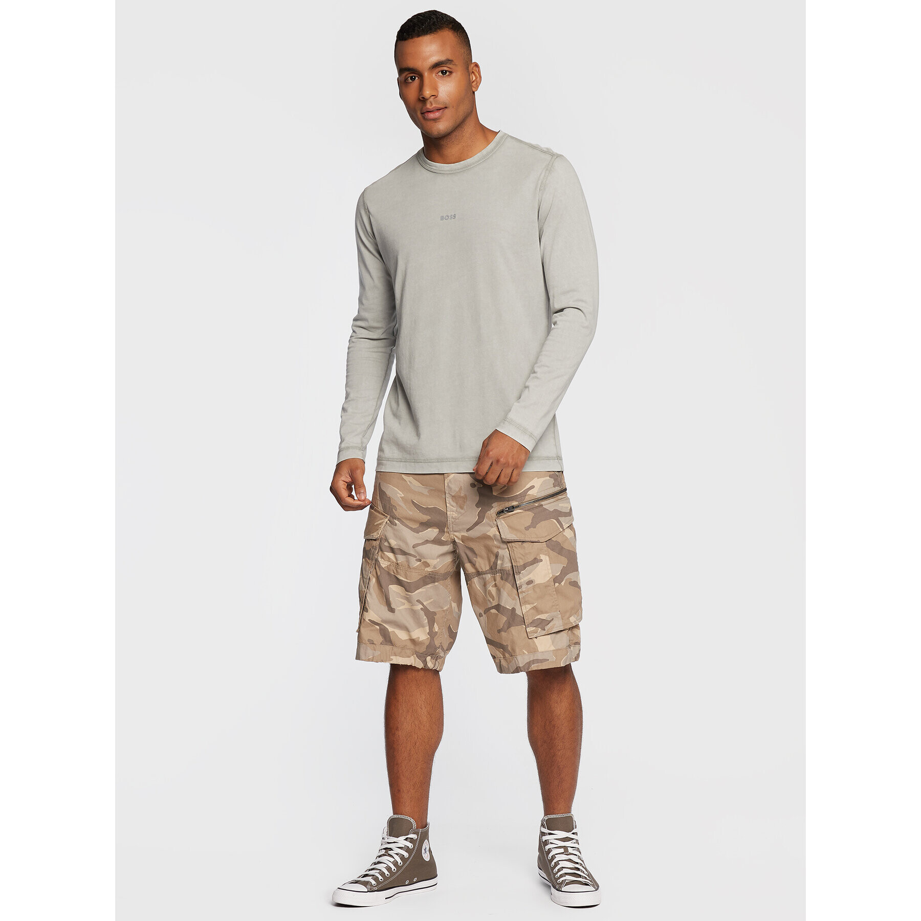 G-Star Raw Шорти от плат Rovic D08566-C313-D212 Бежов Relaxed Fit - Pepit.bg