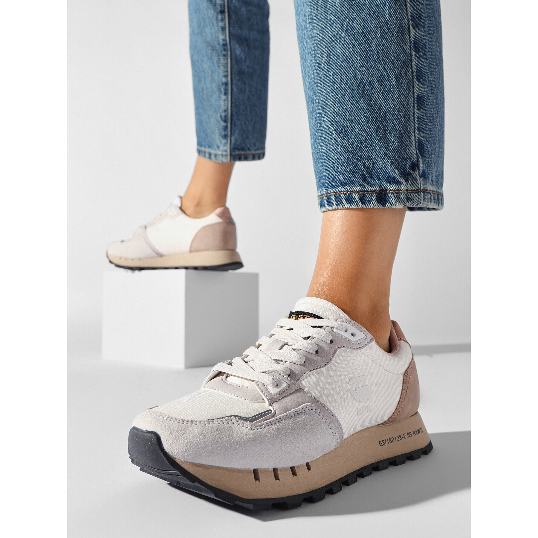 G-Star Raw Сникърси Track Ii Rps W 2311 47507 Бял - Pepit.bg