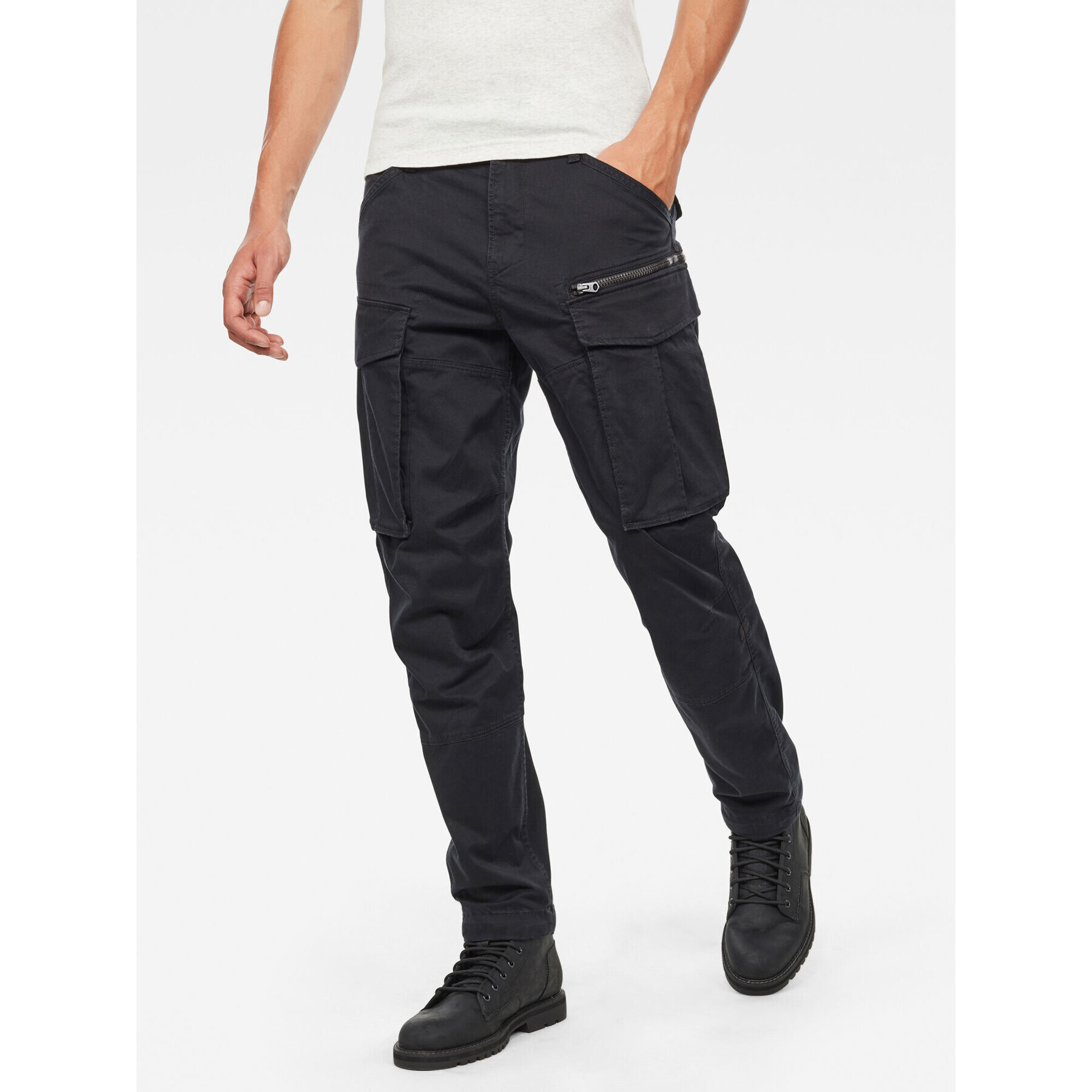 G-Star Raw Текстилни панталони Rovic D02190-5126-6484 Черен Tapered Fit - Pepit.bg