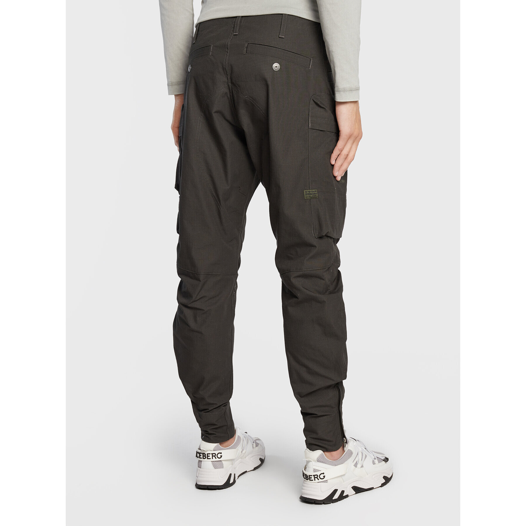 G-Star Raw Текстилни панталони Sobiru D22555-D213-5812 Сив Relaxed Fit - Pepit.bg