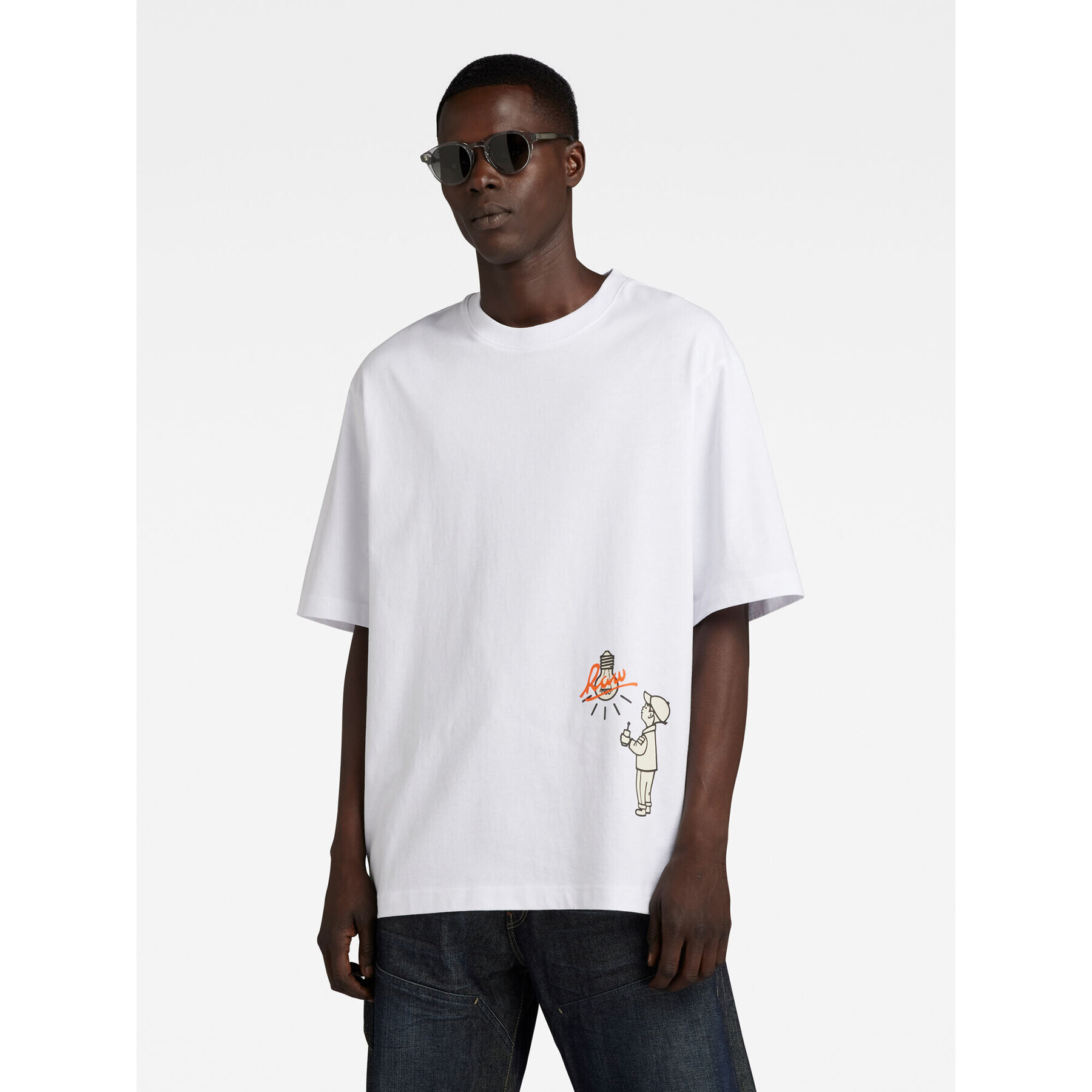 G-Star Raw Тишърт Light Bulb D23907-C336-110 Бял Boxy Fit - Pepit.bg