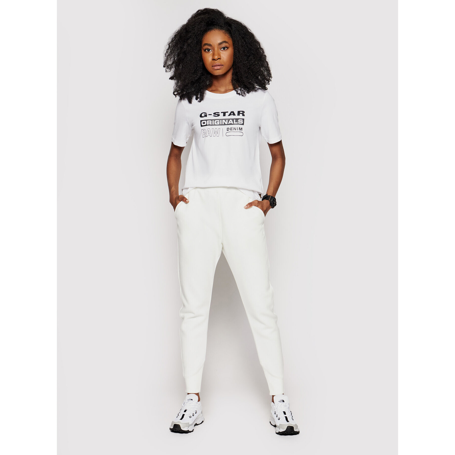 G-Star Raw Тишърт Lyon D19953-4107-110 Бял Regular Fit - Pepit.bg