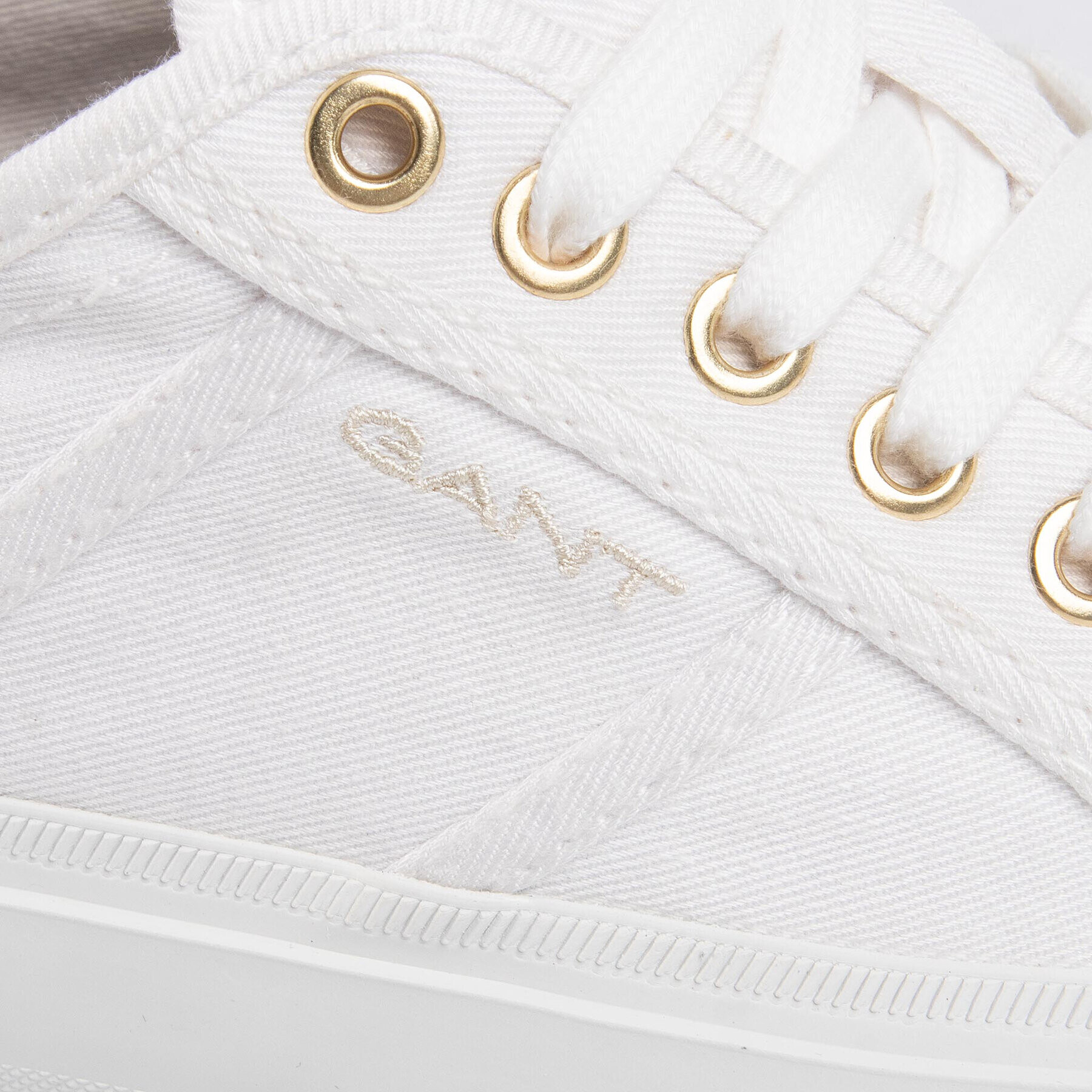Gant Гуменки Pinestreet 20538513 Бял - Pepit.bg