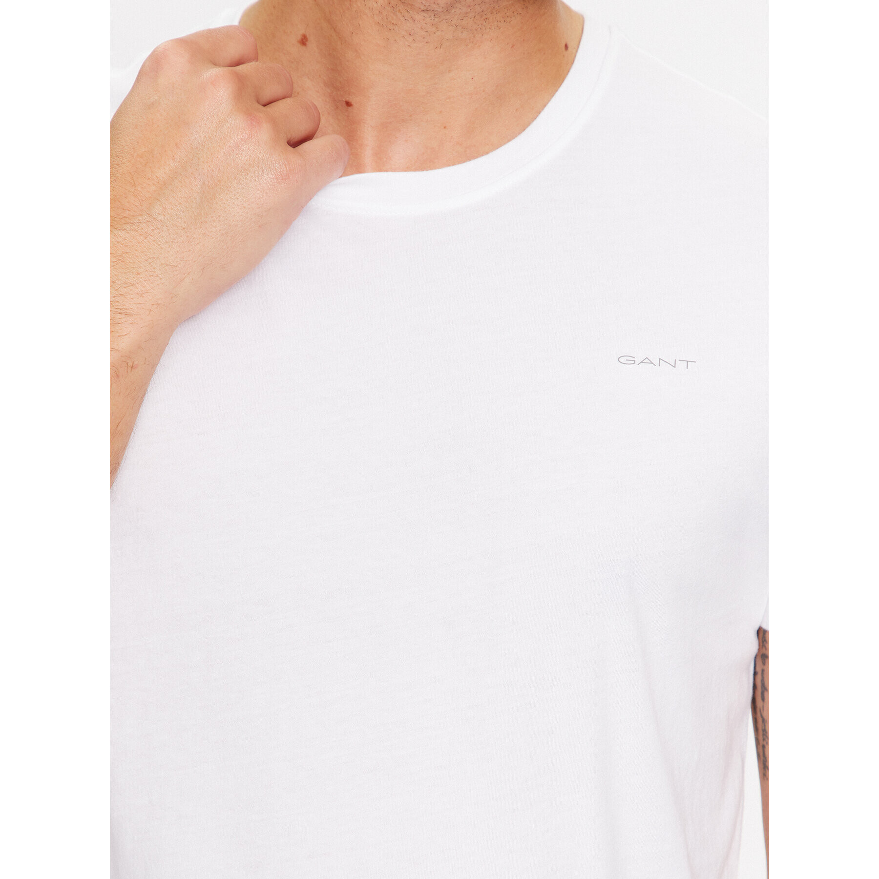 Gant Комплект 2 тишъртки C-Neck 2 Pack 900002008 Бял Regular Fit - Pepit.bg