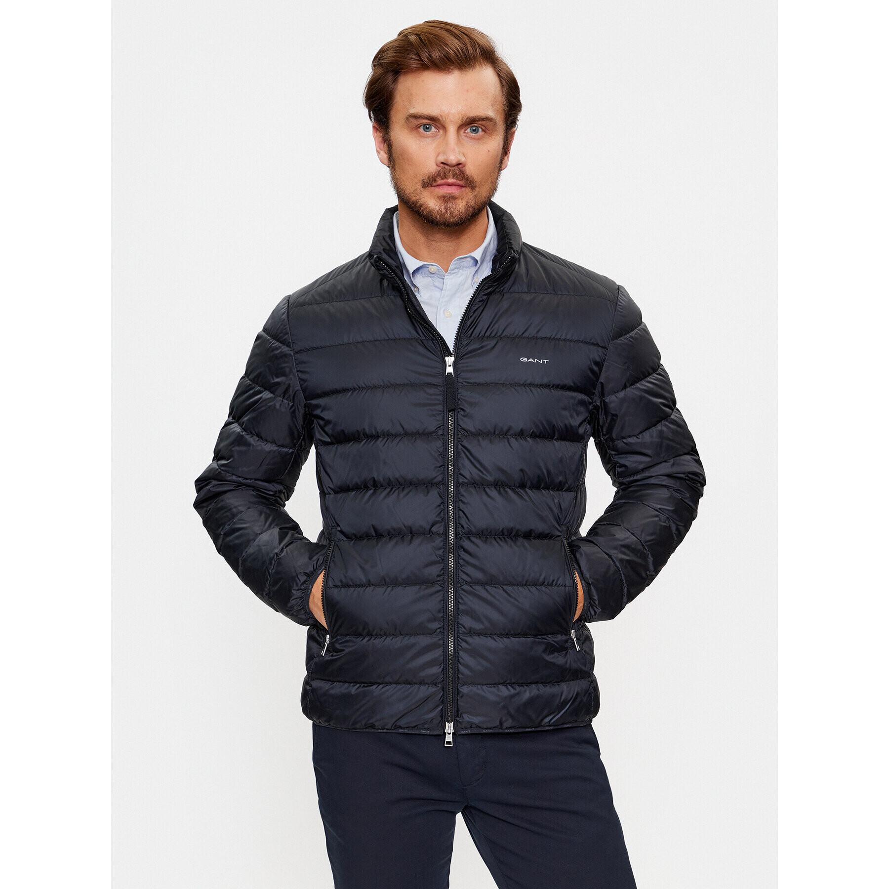 Gant Пухено яке Light Down Jacket 7006298 Черен Regular Fit - Pepit.bg