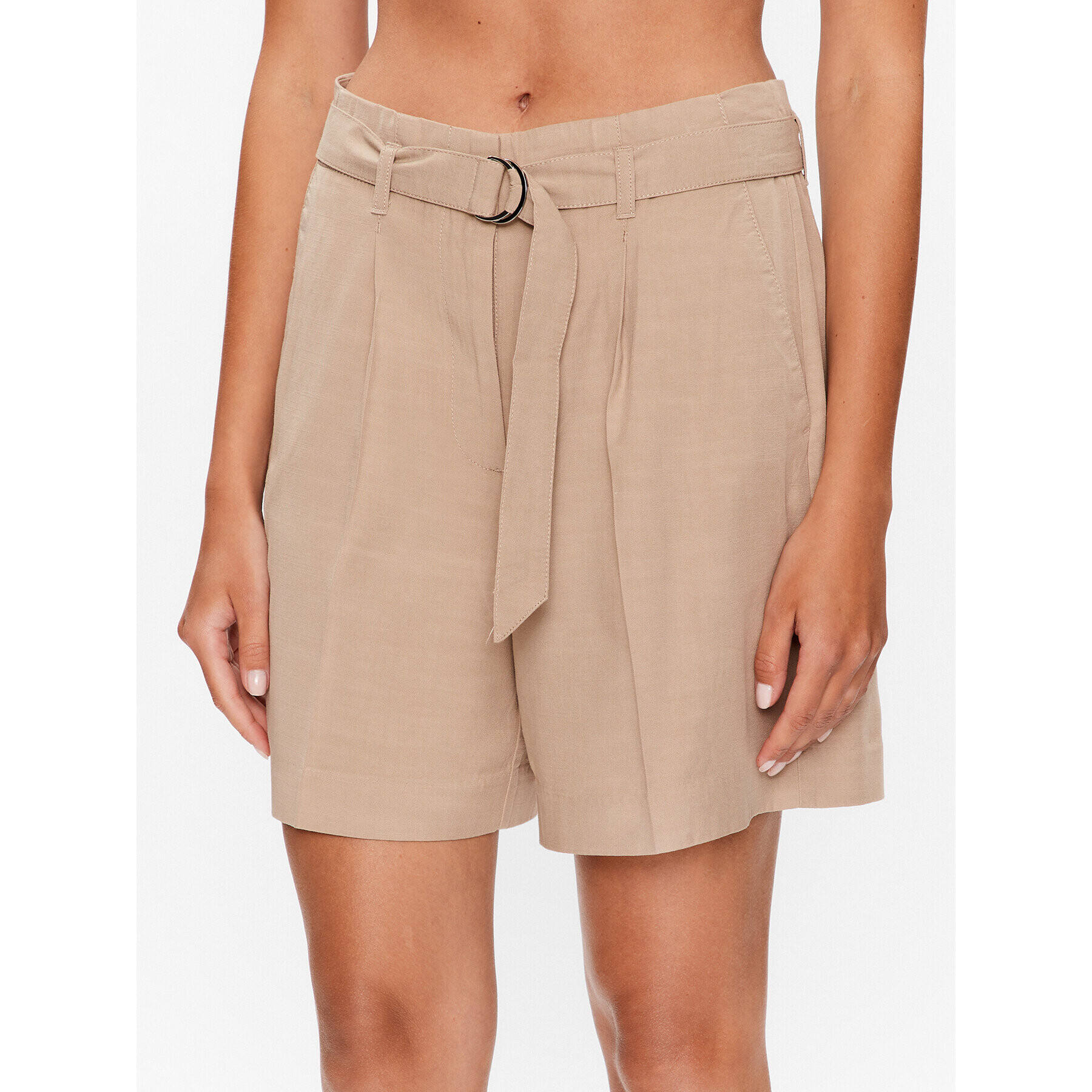 Gant Шорти от плат Belted 4020074 Бежов Relaxed Fit - Pepit.bg