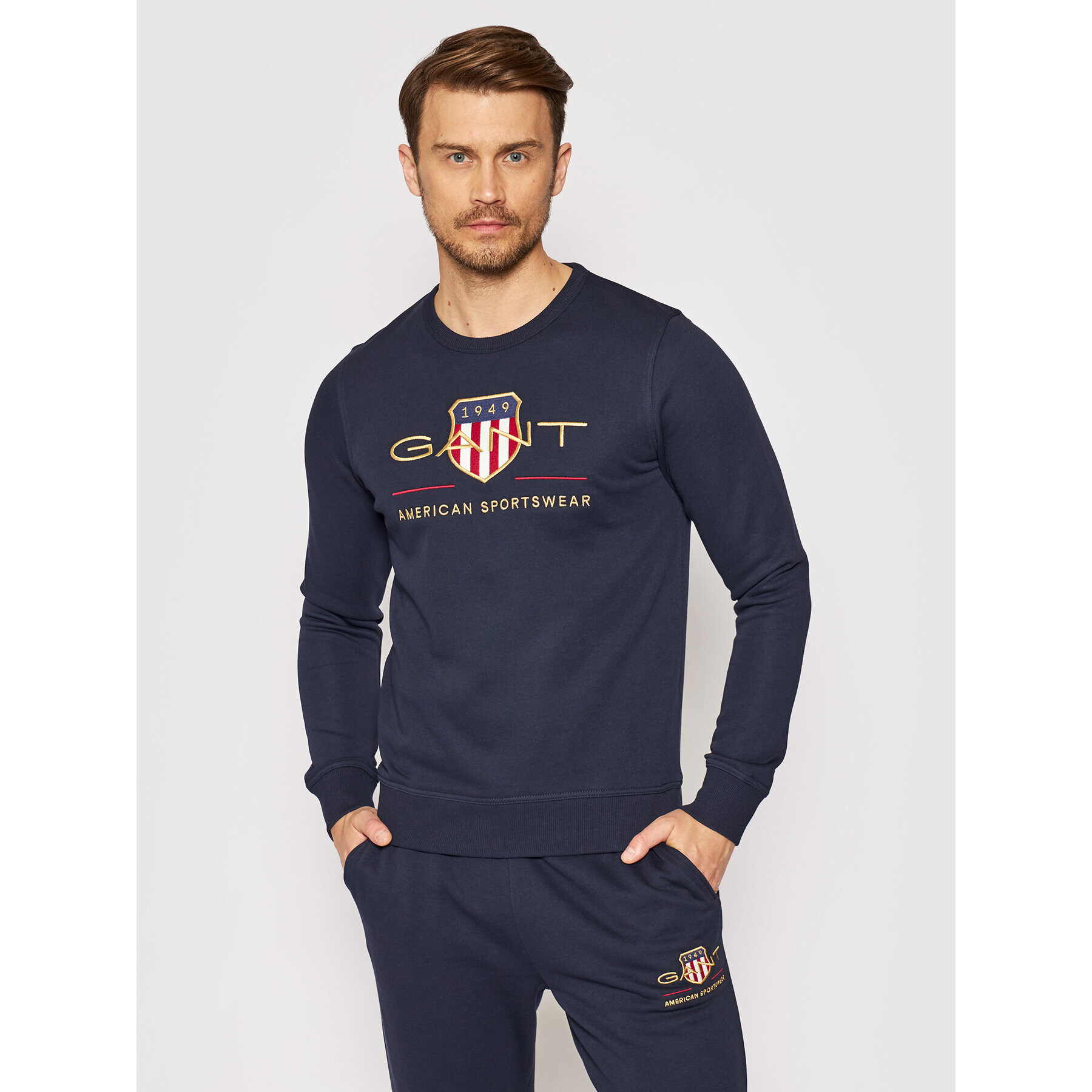 Gant Суитшърт Archive Shield 2046071 Тъмносин Regular Fit - Pepit.bg