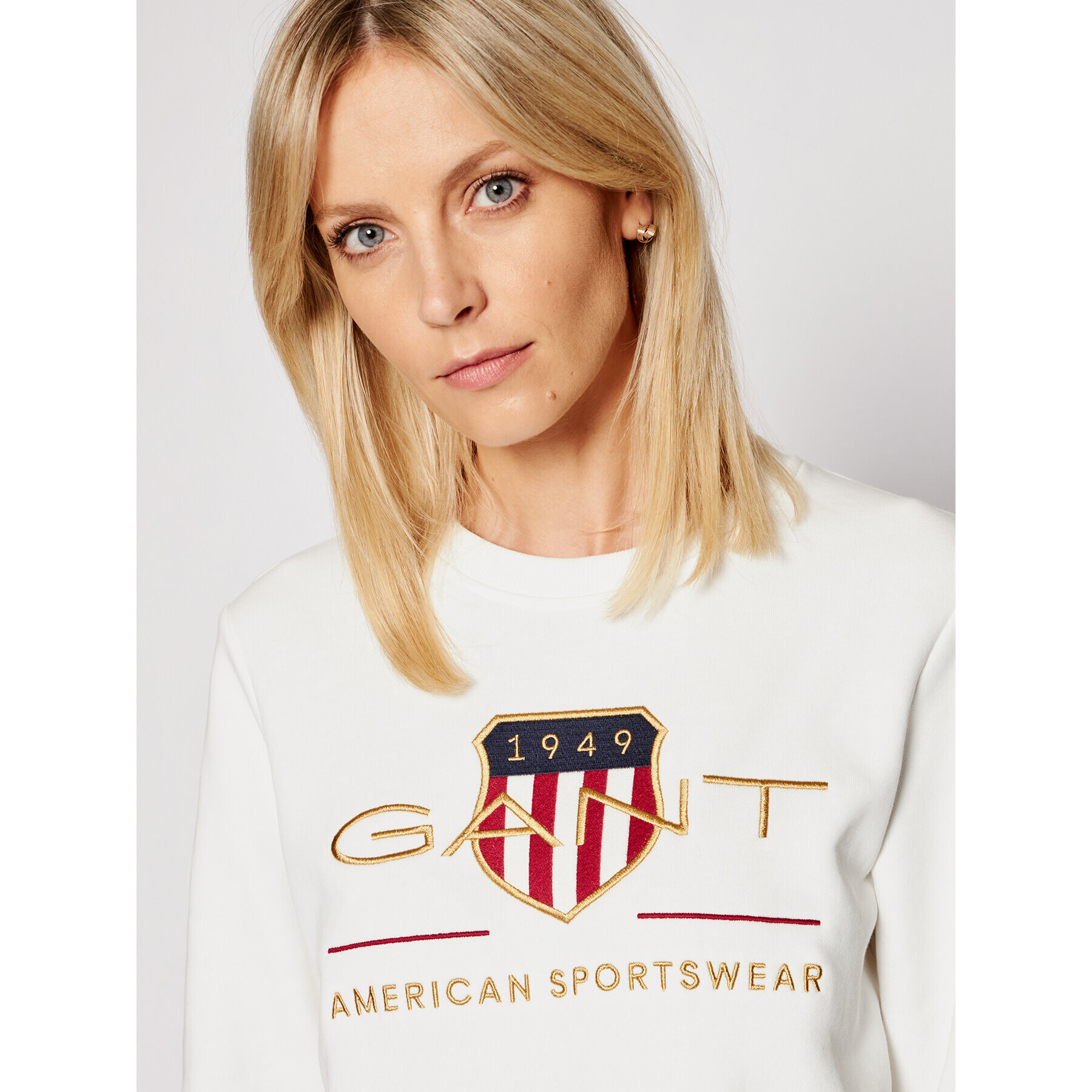 Gant Суитшърт Archive Shield 4204688 Бял Regular Fit - Pepit.bg