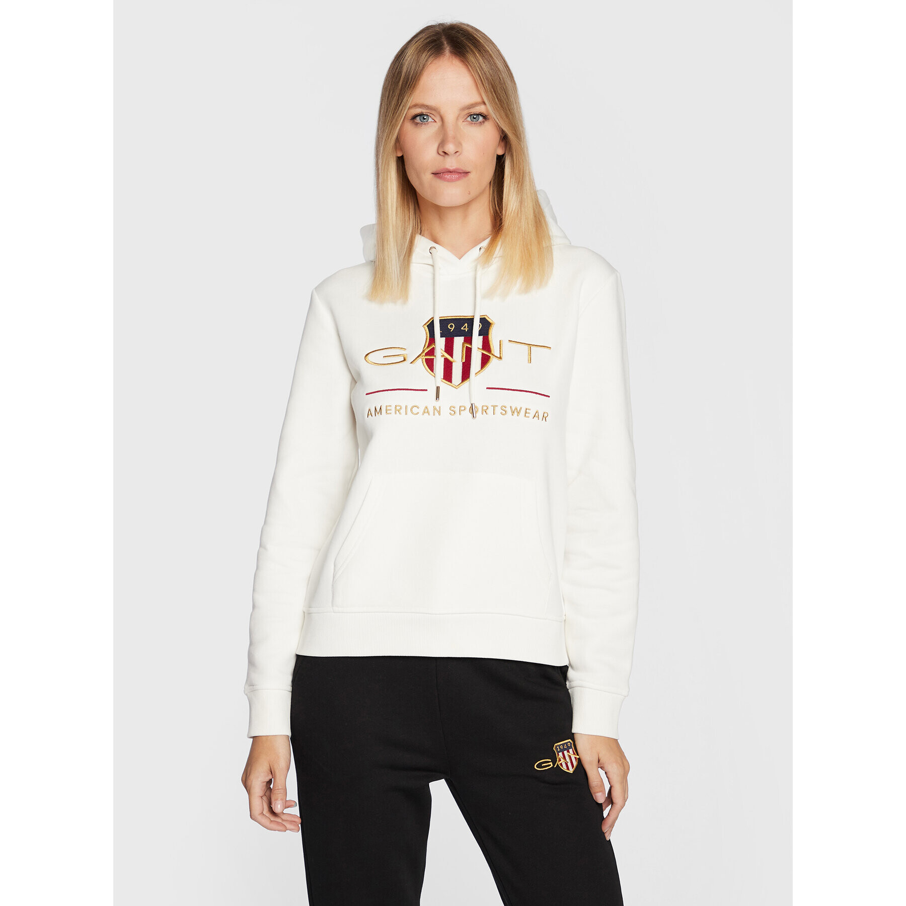 Gant Суитшърт Archive Shield 4204690 Бял Regular Fit - Pepit.bg