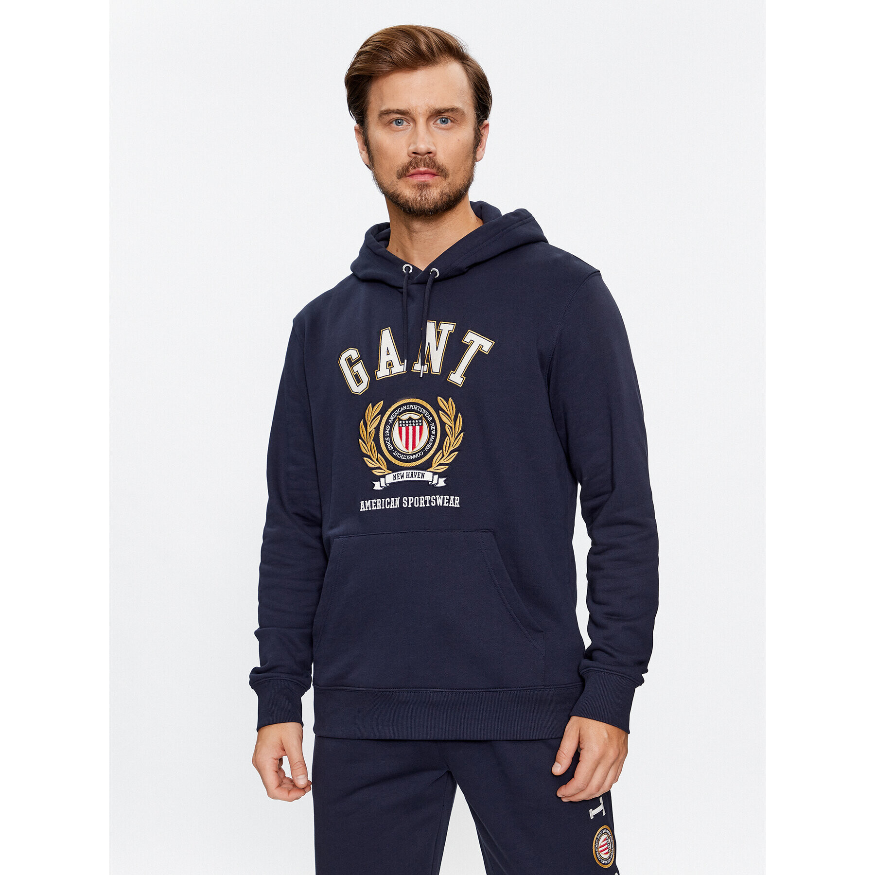 Gant Суитшърт Crest Hoodie 2006069 Тъмносин Relaxed Fit - Pepit.bg