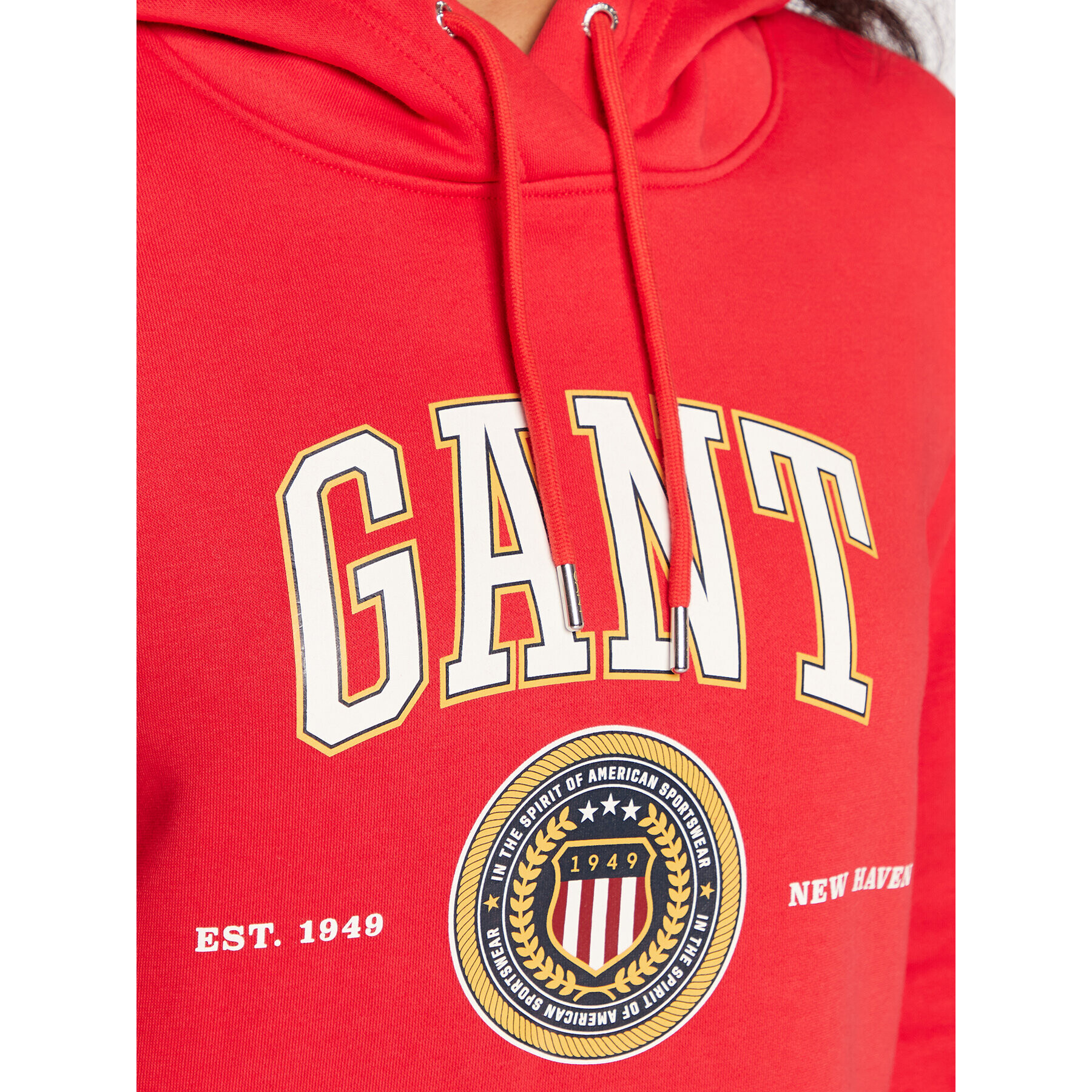 Gant Суитшърт Crest Shield 4203667 Червен Regular Fit - Pepit.bg