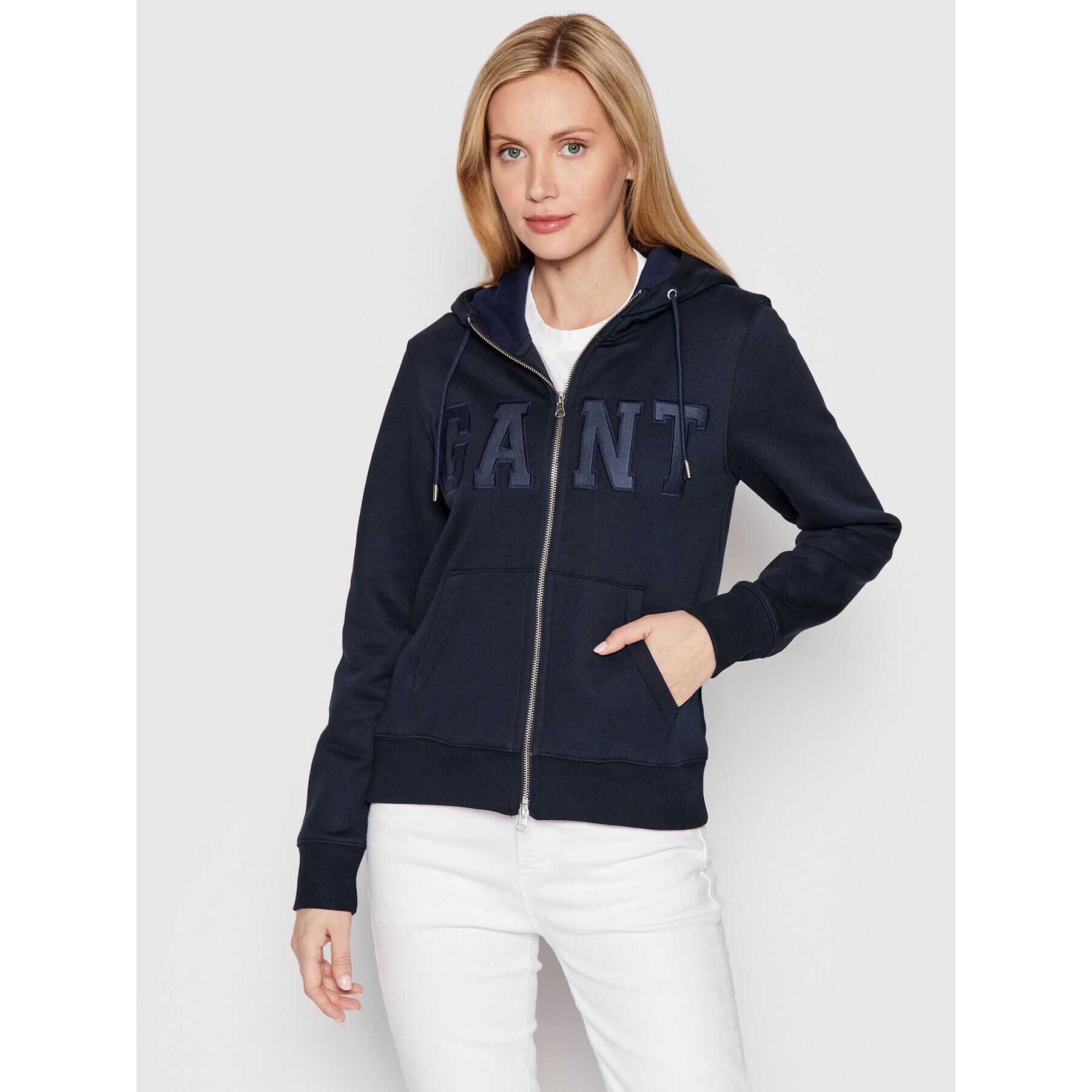 Gant Суитшърт Logo 4200643 Тъмносин Regular Fit - Pepit.bg