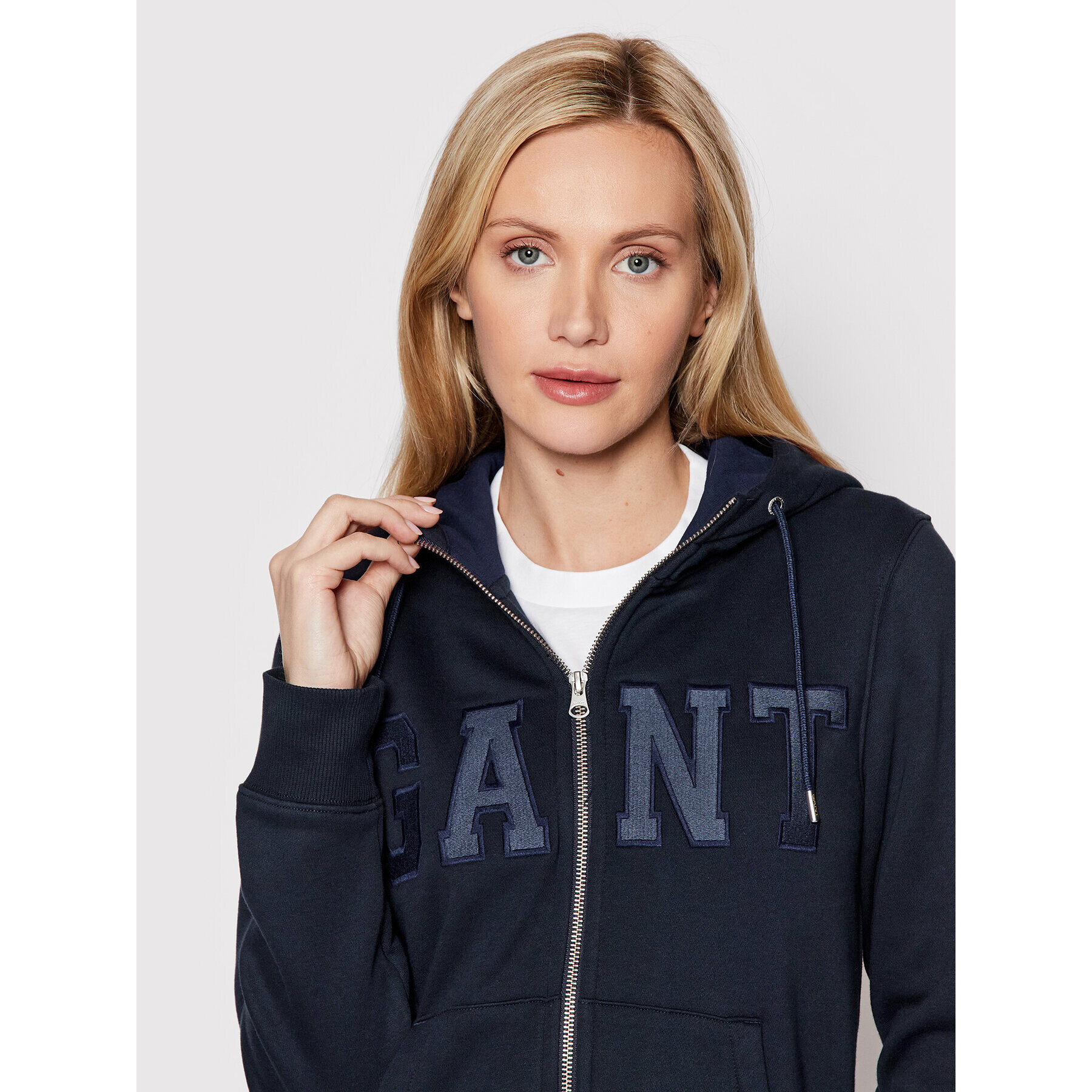 Gant Суитшърт Logo 4200643 Тъмносин Regular Fit - Pepit.bg