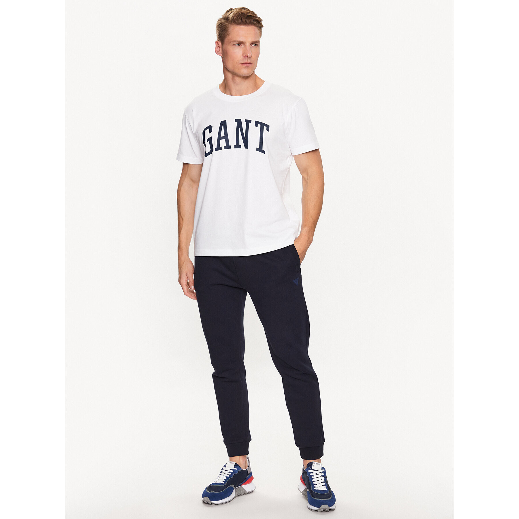 Gant Тишърт 2003181 Бял Regular Fit - Pepit.bg