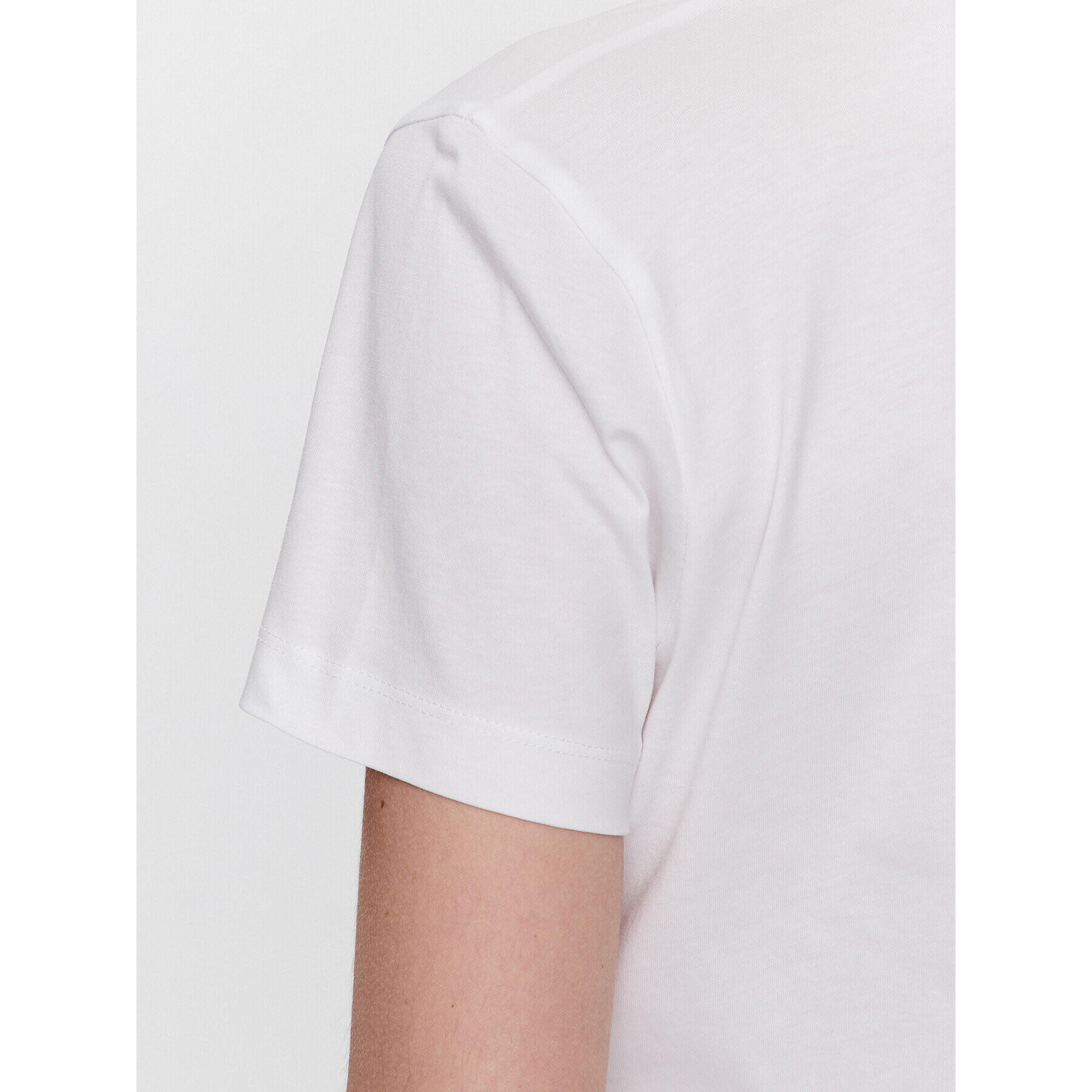 Gant Тишърт 4200440 Бял Regular Fit - Pepit.bg