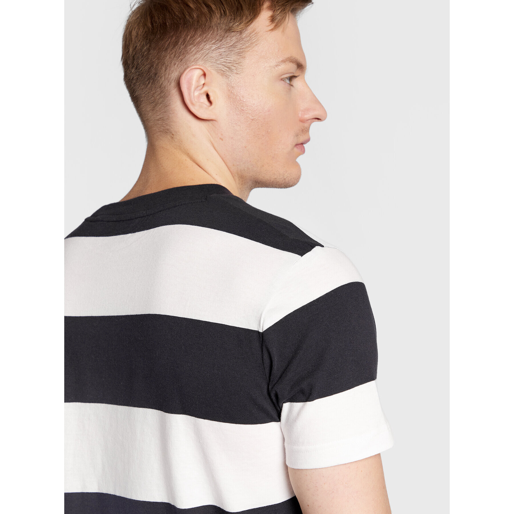 Gant Тишърт Bar Stripe Archive Shield 2003149 Тъмносин Regular Fit - Pepit.bg