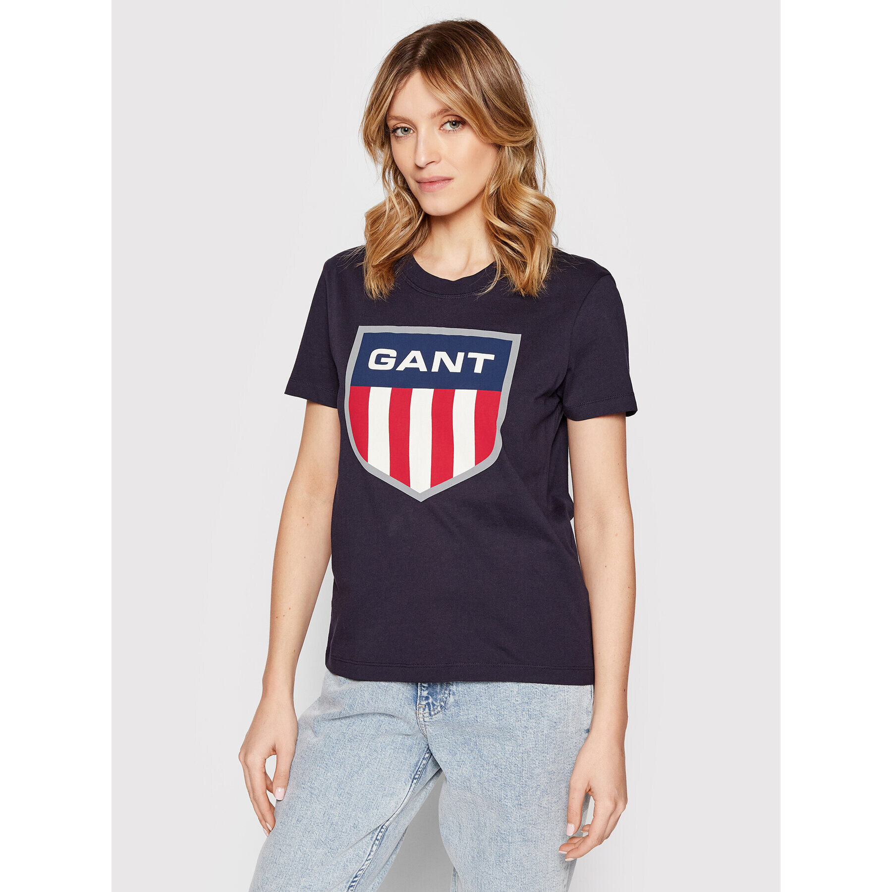 Gant Тишърт D1. Retro Shield 4200229 Тъмносин Regular Fit - Pepit.bg