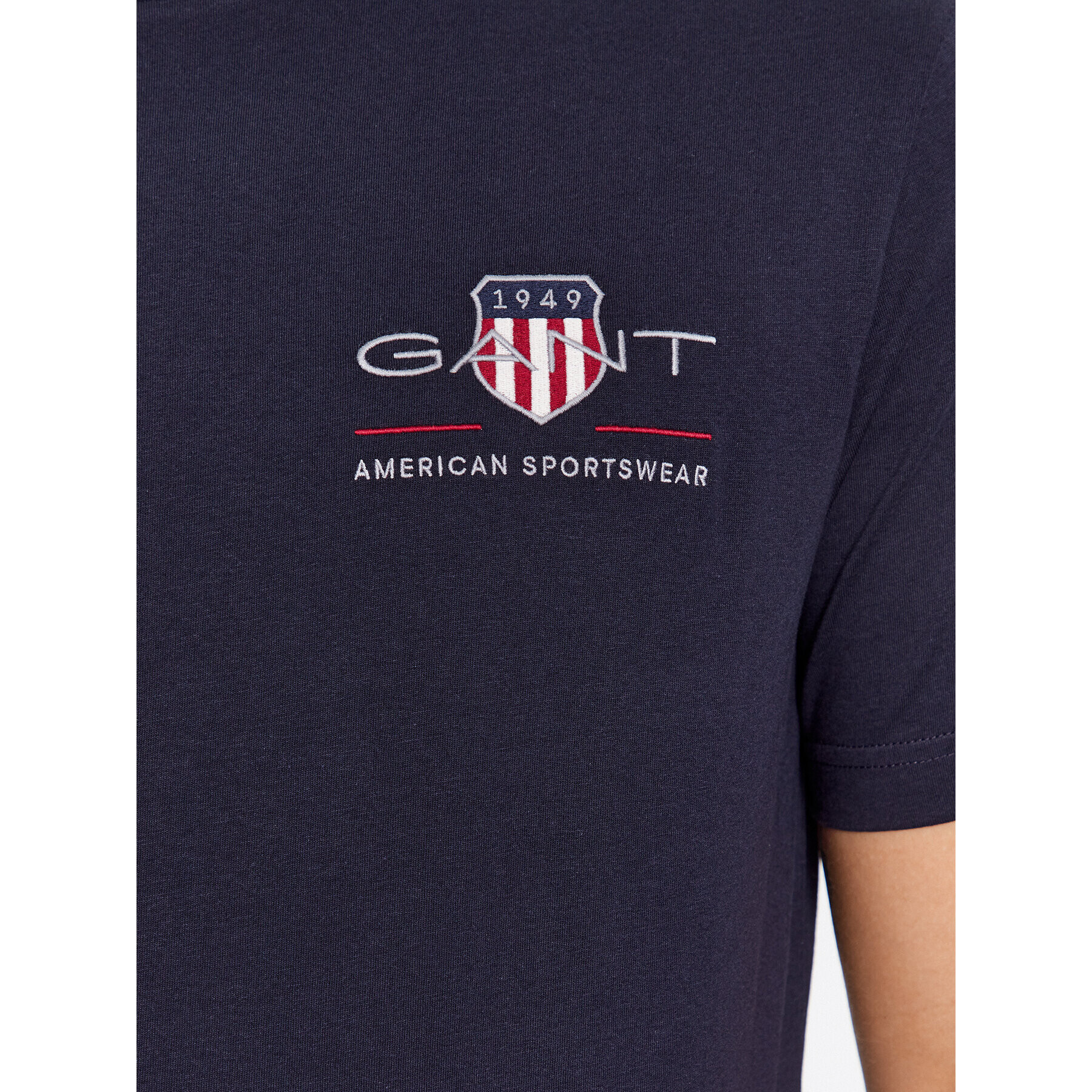 Gant Тишърт Reg Archive Shield Emb Ss 2067004 Тъмносин Regular Fit - Pepit.bg