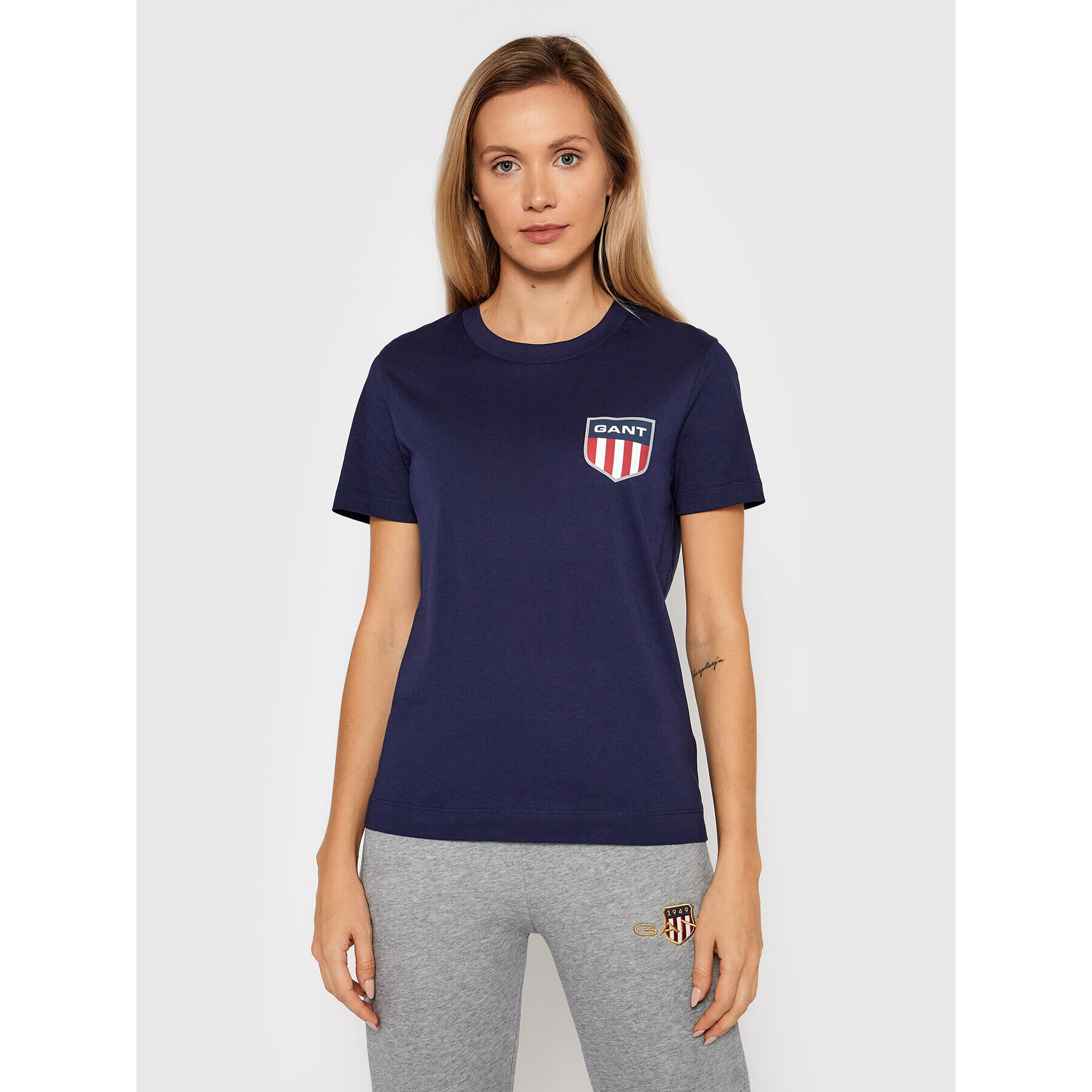 Gant Тишърт Retro Shield 4200219 Тъмносин Relaxed Fit - Pepit.bg