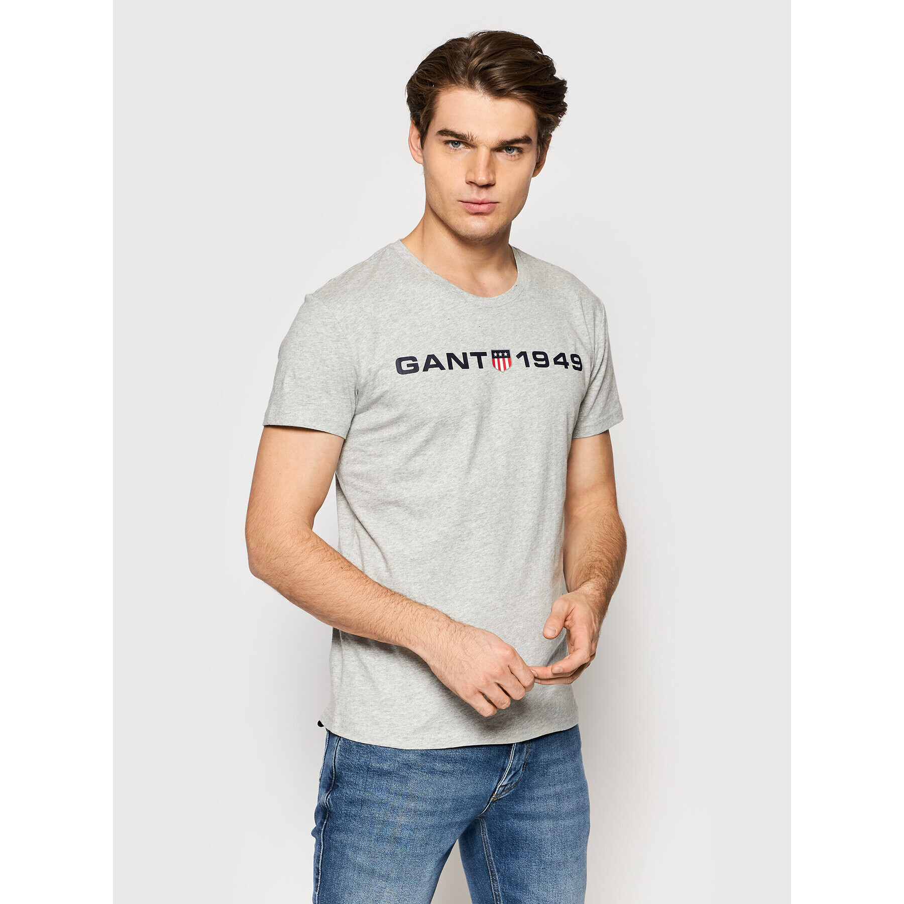 Gant Тишърт Retro Shield 902139208 Сив Regular Fit - Pepit.bg