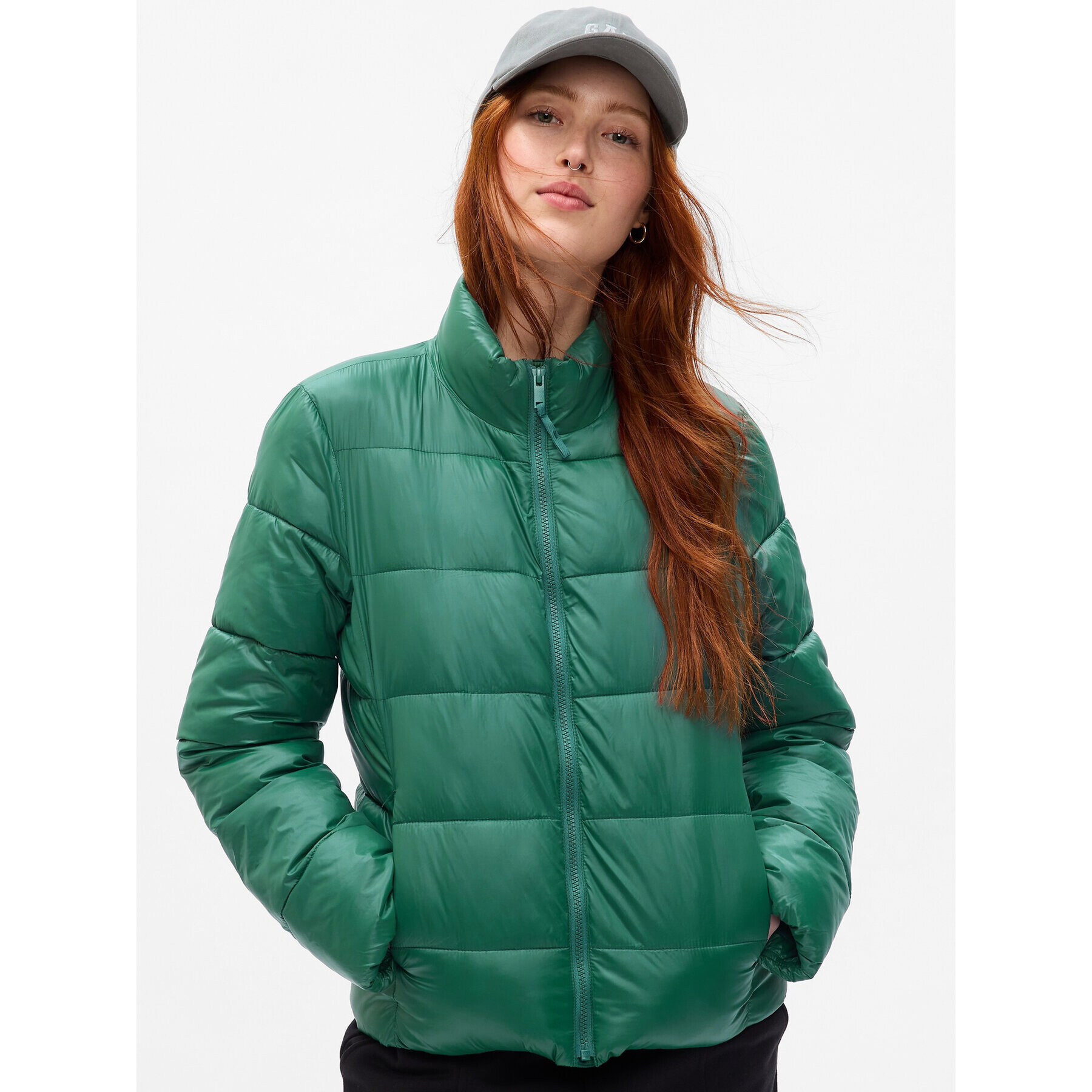 Gap Пухено яке 724309-04 Зелен Regular Fit - Pepit.bg