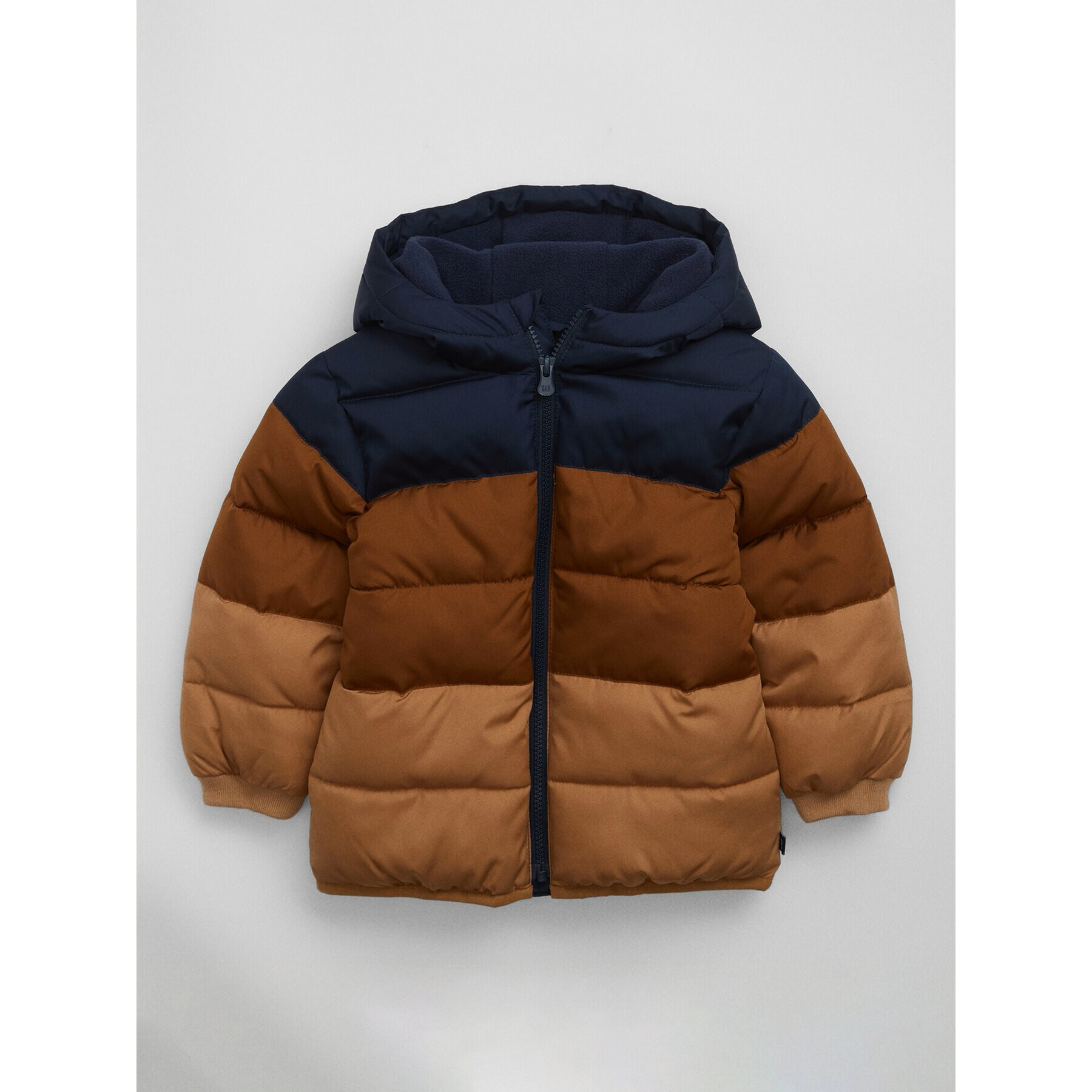 Gap Пухено яке 726277-01 Кафяв Regular Fit - Pepit.bg