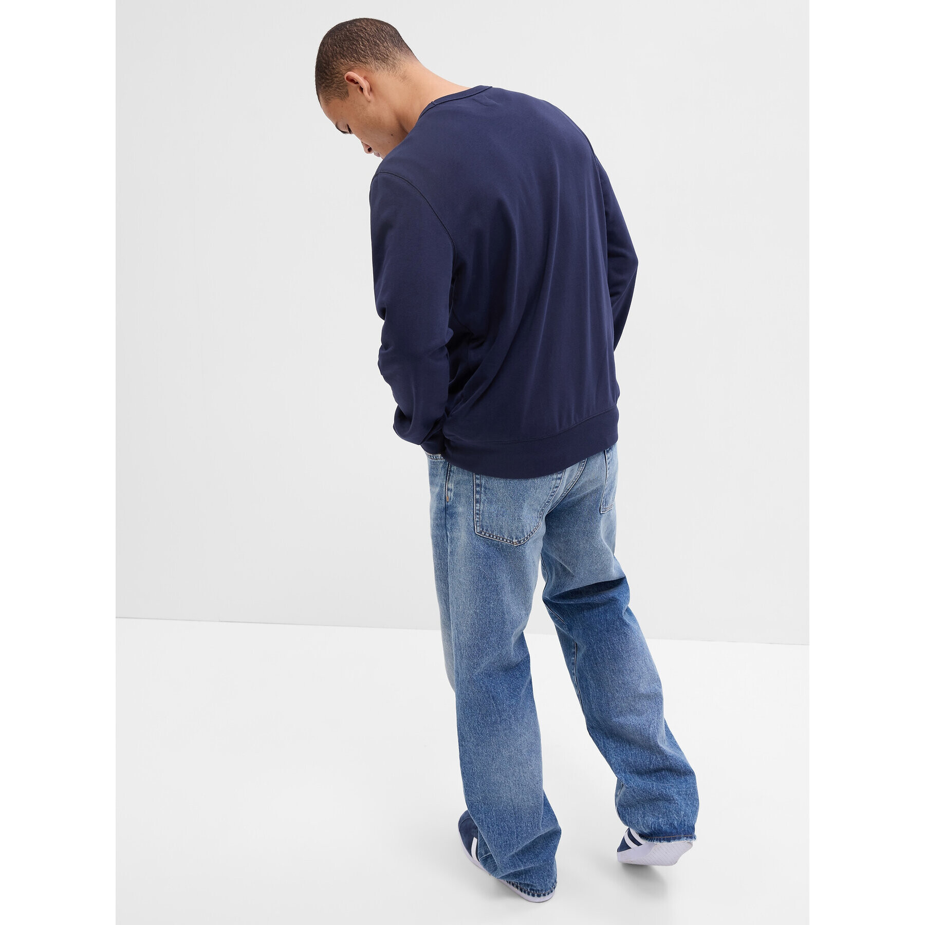 Gap Суитшърт 753777-01 Тъмносин Regular Fit - Pepit.bg
