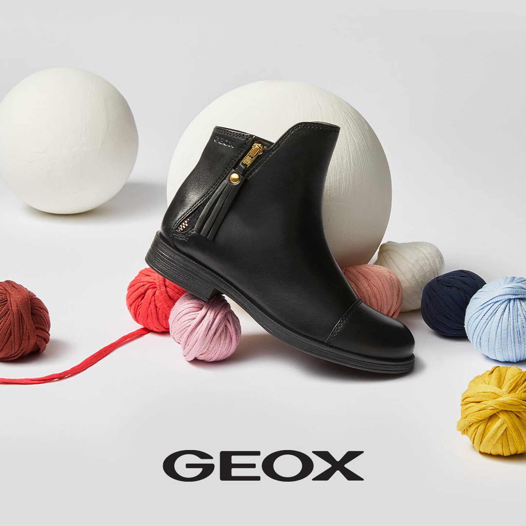 Geox Ботуши J Agata C J5449C 00043 C9999 S Черен - Pepit.bg