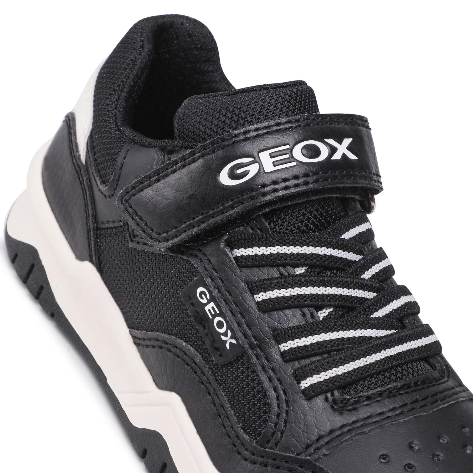 Geox Сникърси J Repth B. B J167RB 0FEFU C0127 S Черен - Pepit.bg