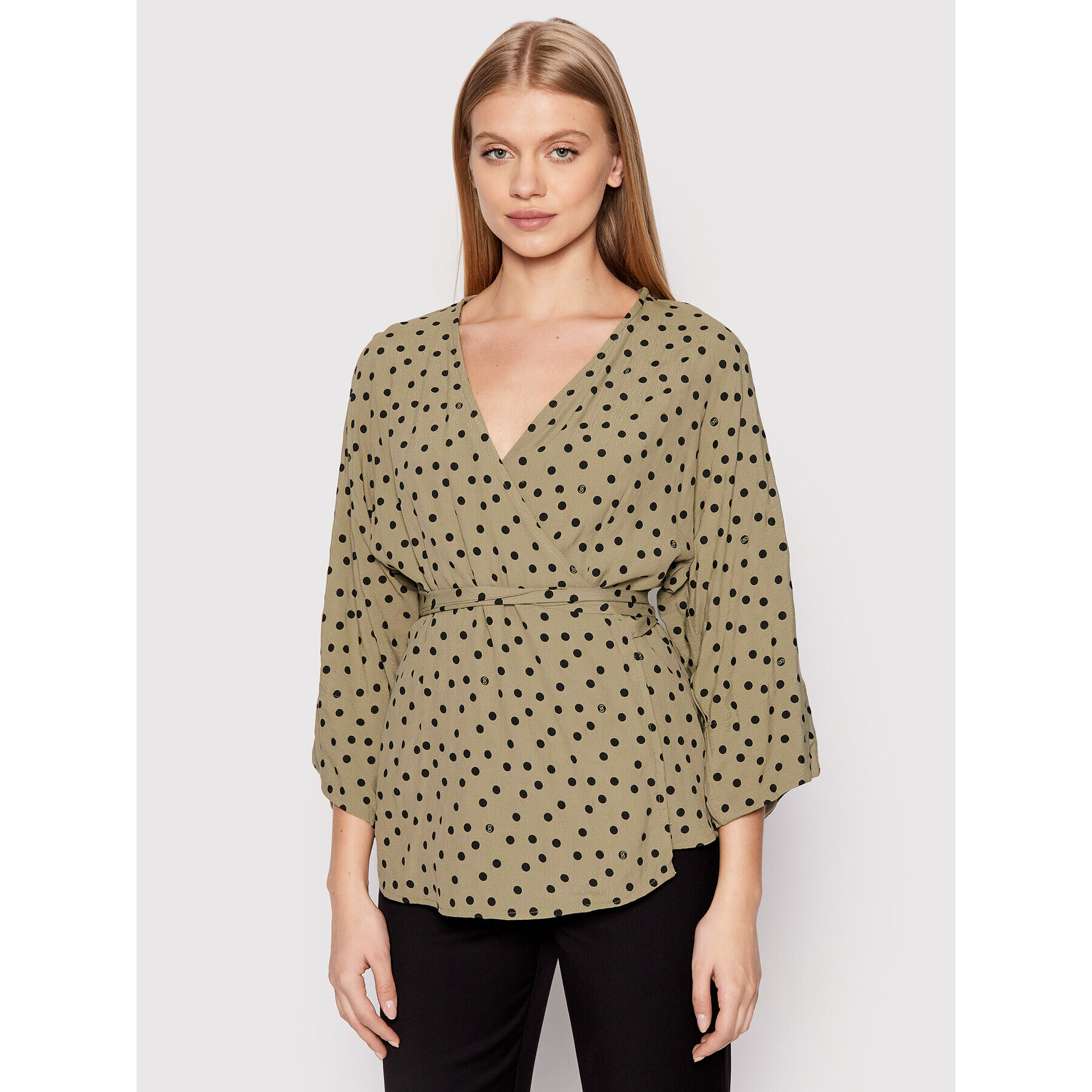 Gestuz Блуза Janikagz 10905980 Зелен Regular Fit - Pepit.bg