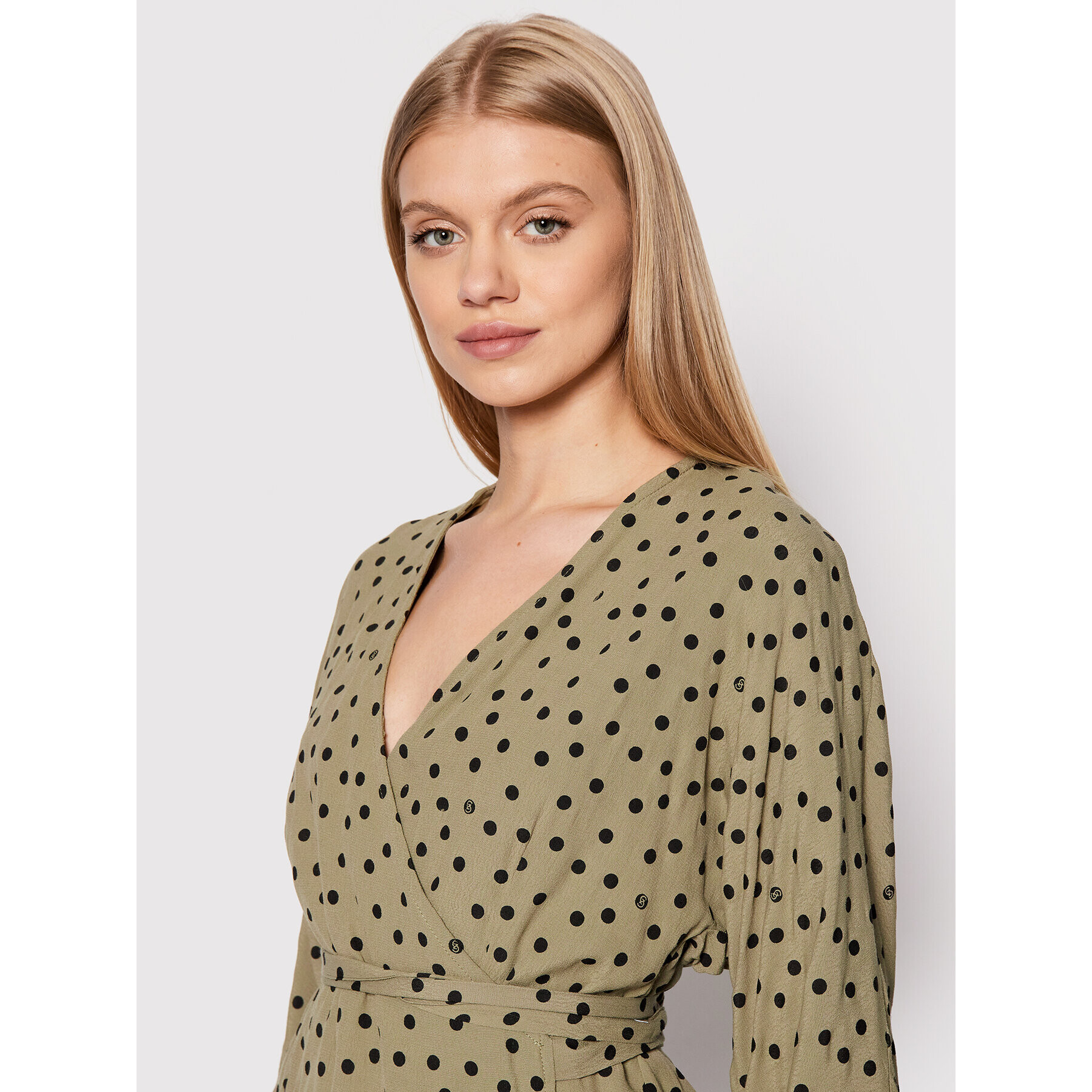 Gestuz Блуза Janikagz 10905980 Зелен Regular Fit - Pepit.bg